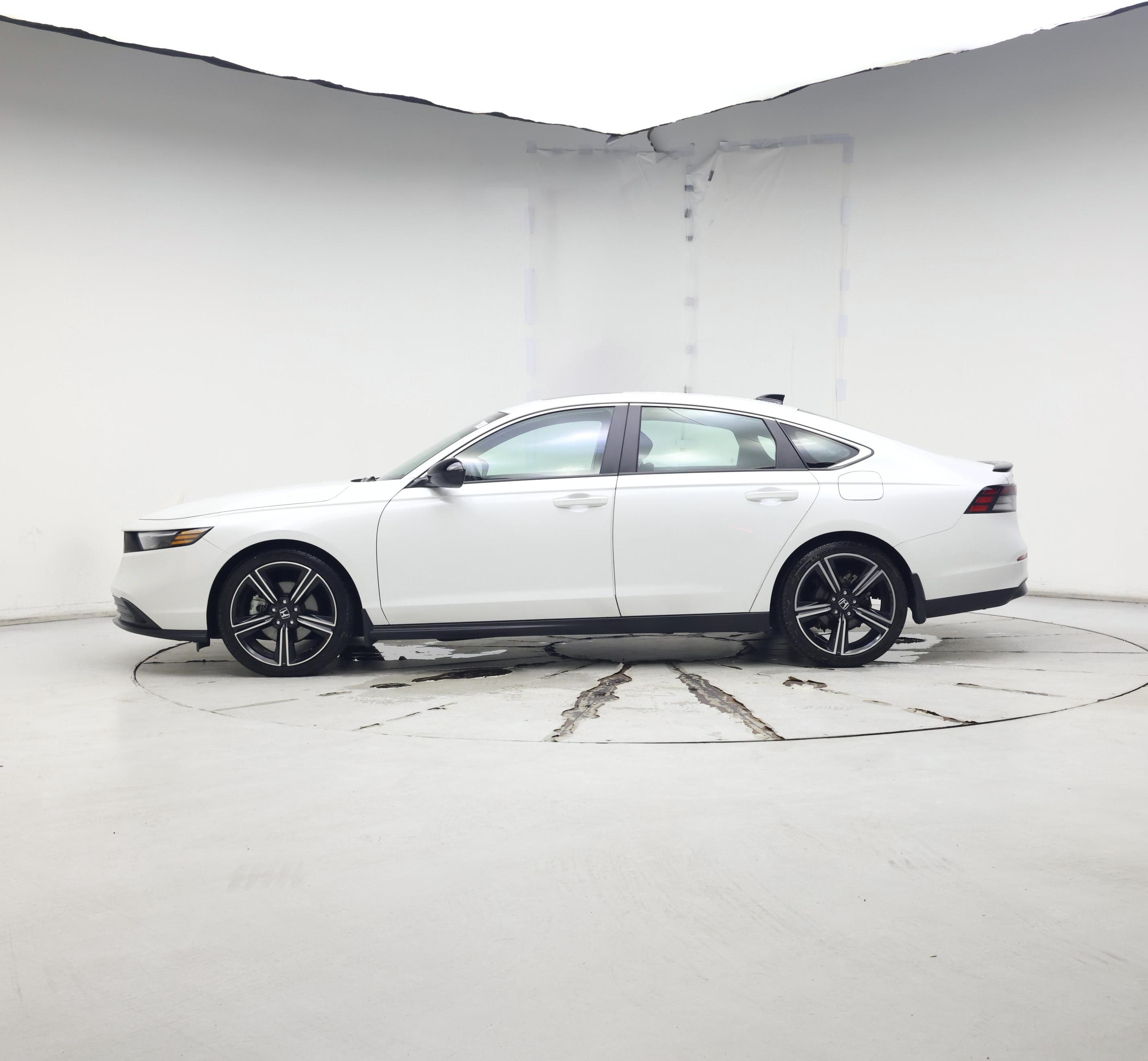 Thumbnail: 2023 Honda Accord - 3