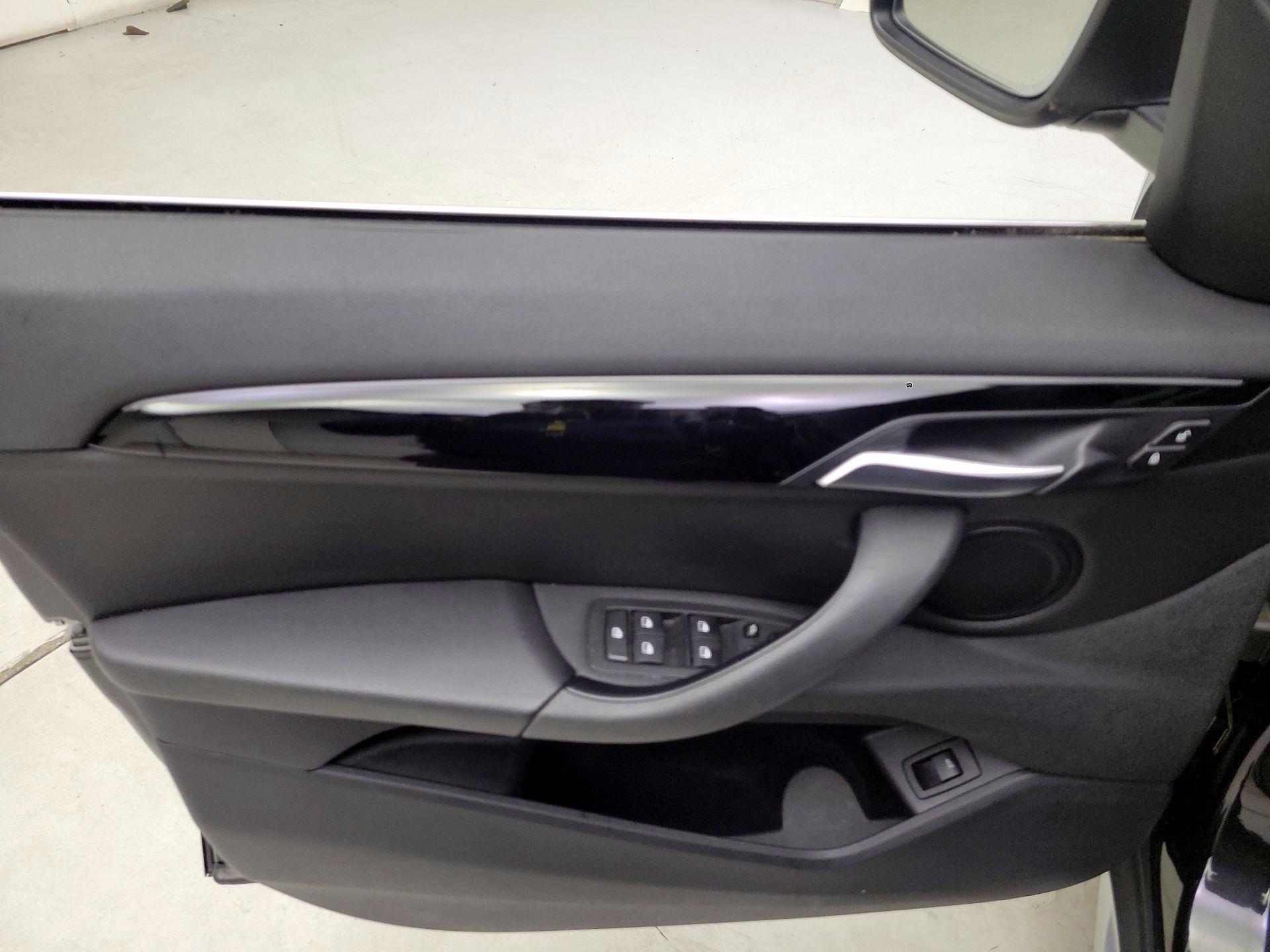 Thumbnail: 2019 BMW X1 - 12