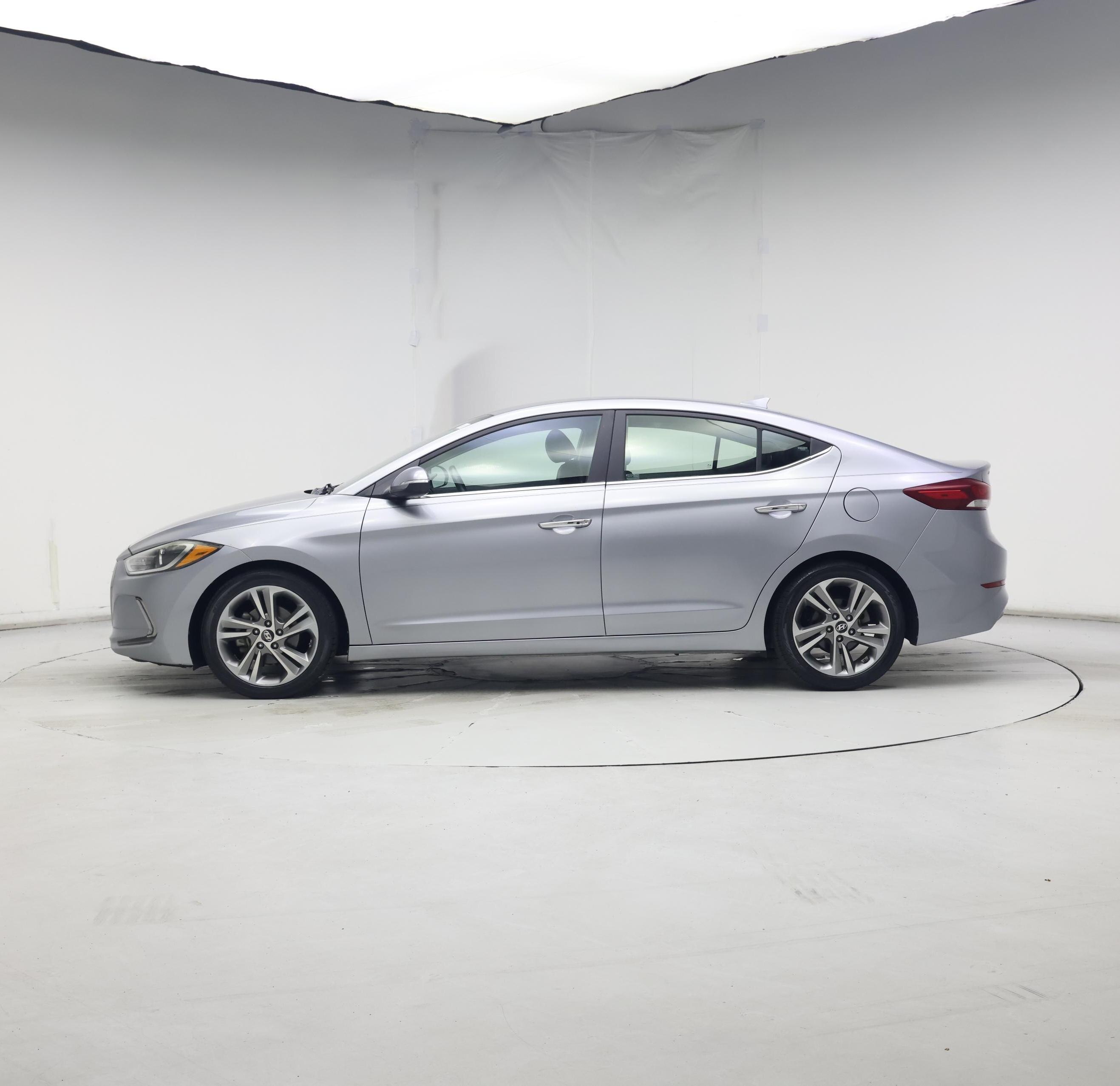 Thumbnail: 2017 Hyundai Elantra - 3