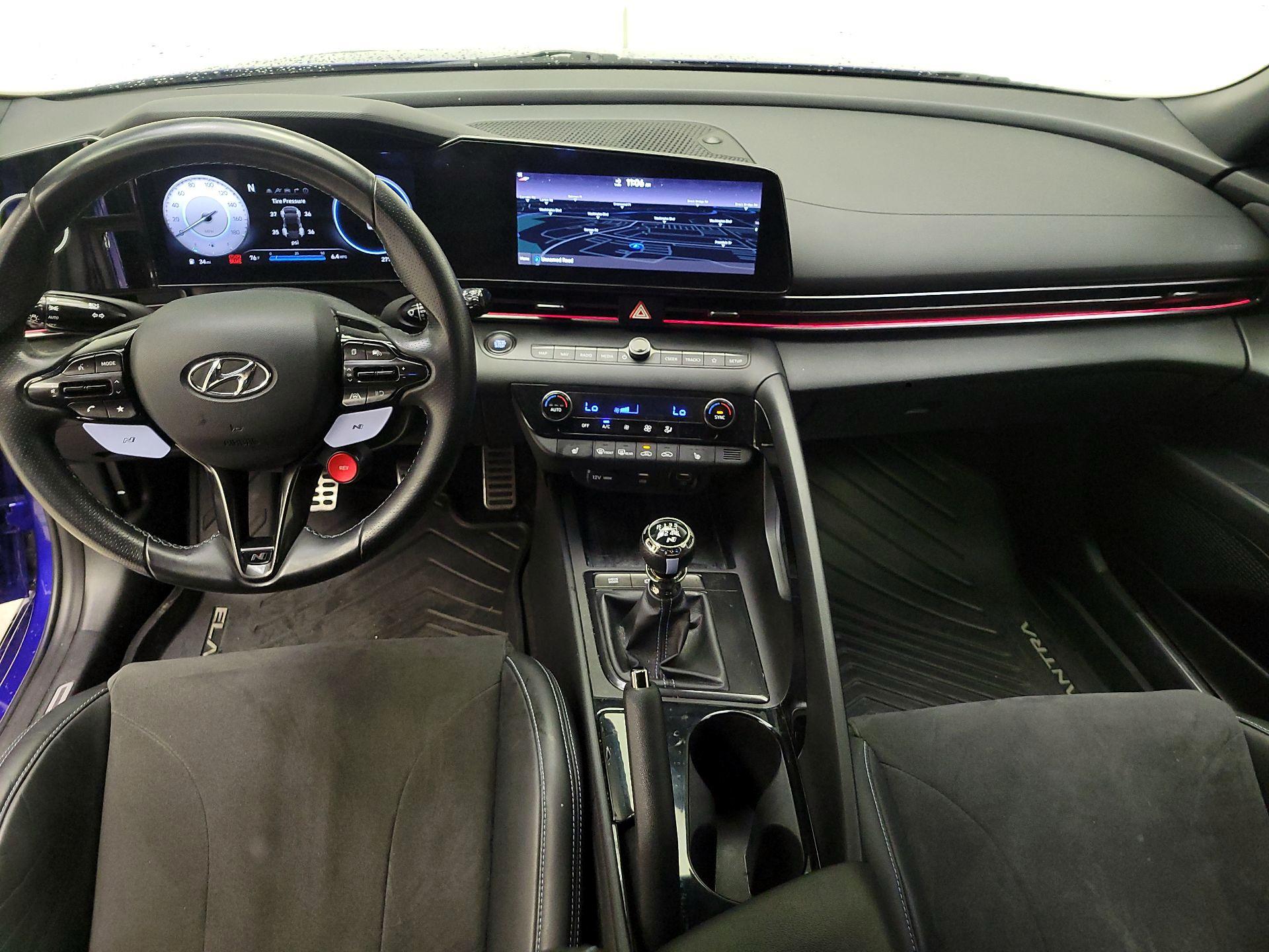 Thumbnail: 2022 Hyundai Elantra - 9