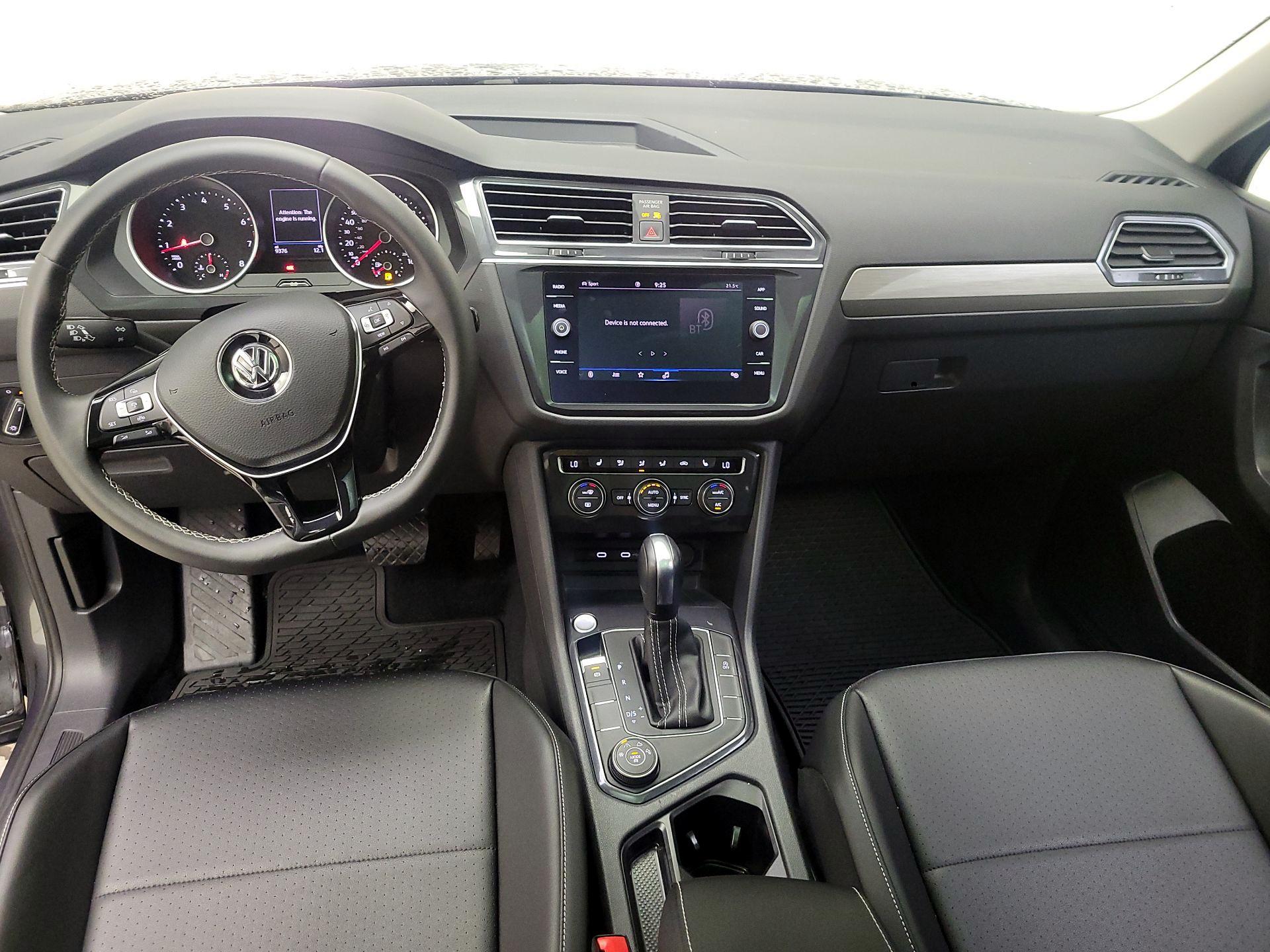 Thumbnail: 2021 Volkswagen Tiguan - 9