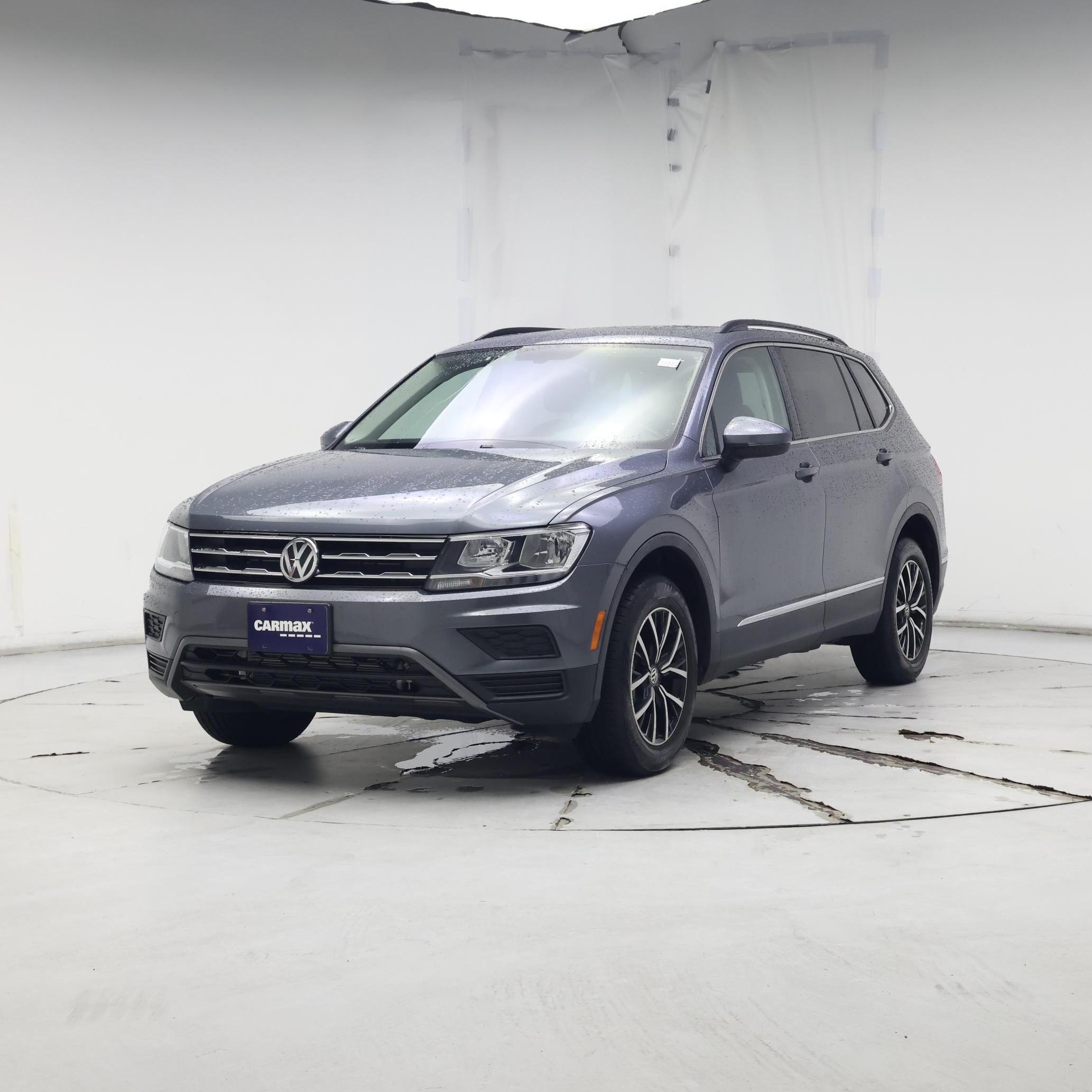 Thumbnail: 2021 Volkswagen Tiguan - 4