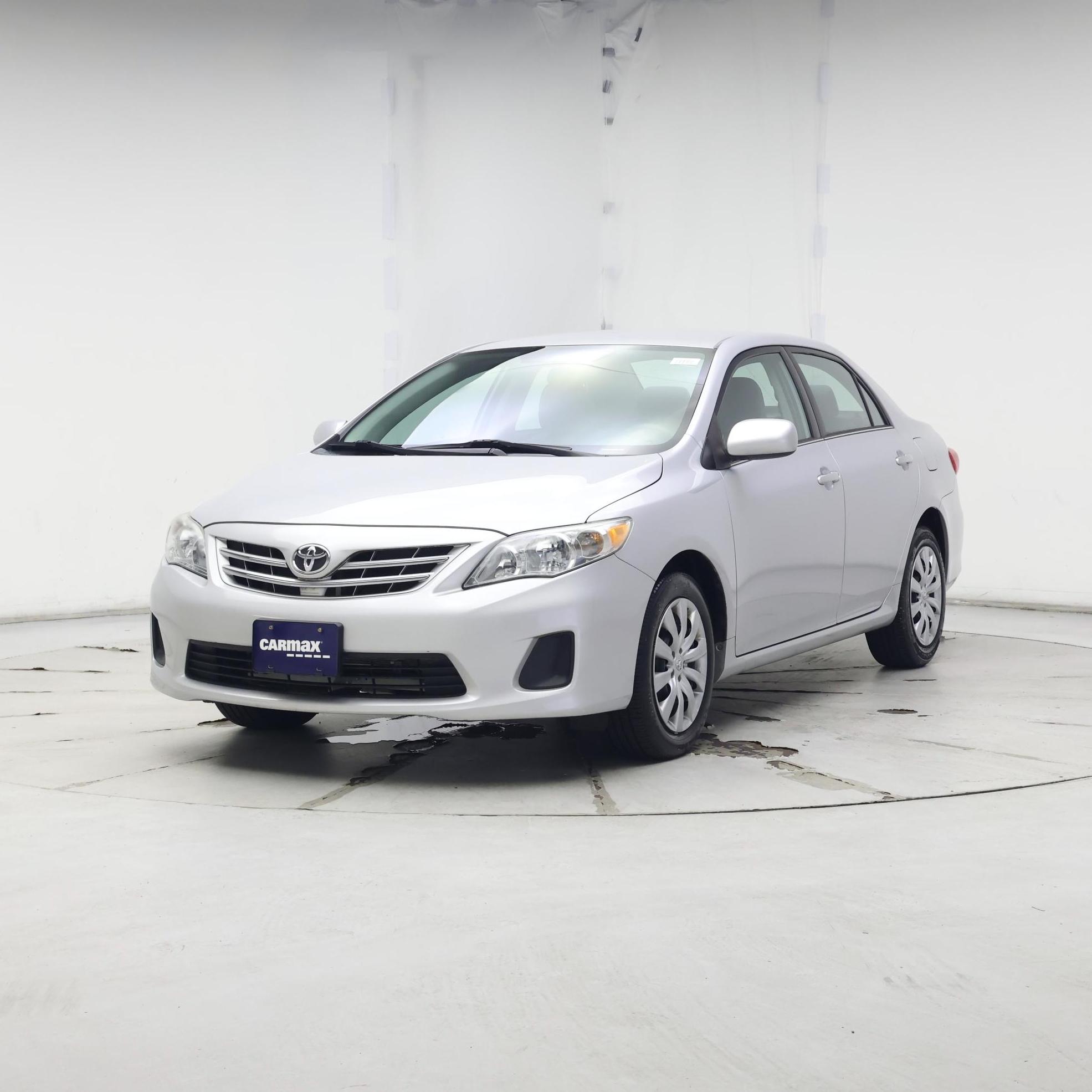Thumbnail: 2013 Toyota Corolla - 4
