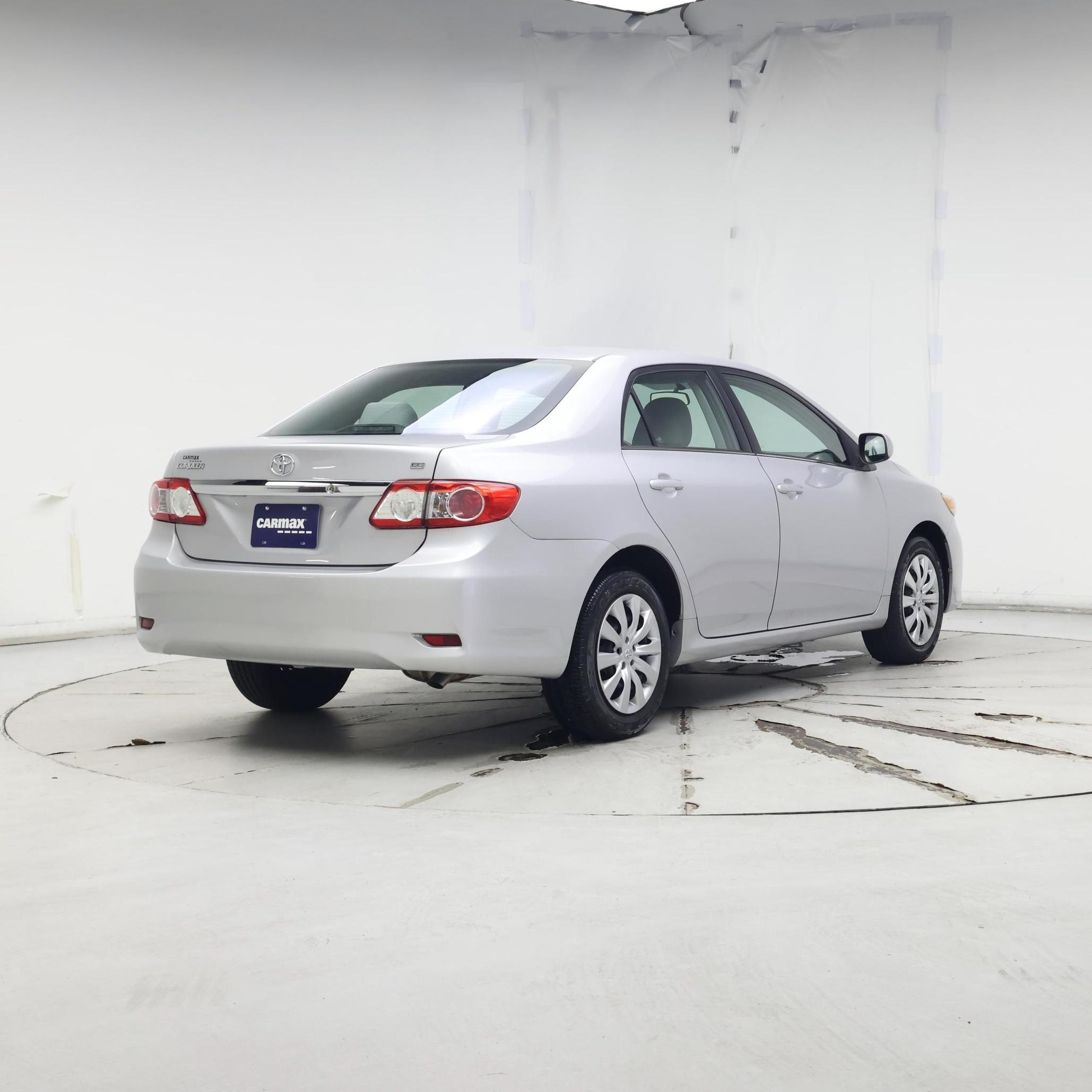 Thumbnail: 2013 Toyota Corolla - 8