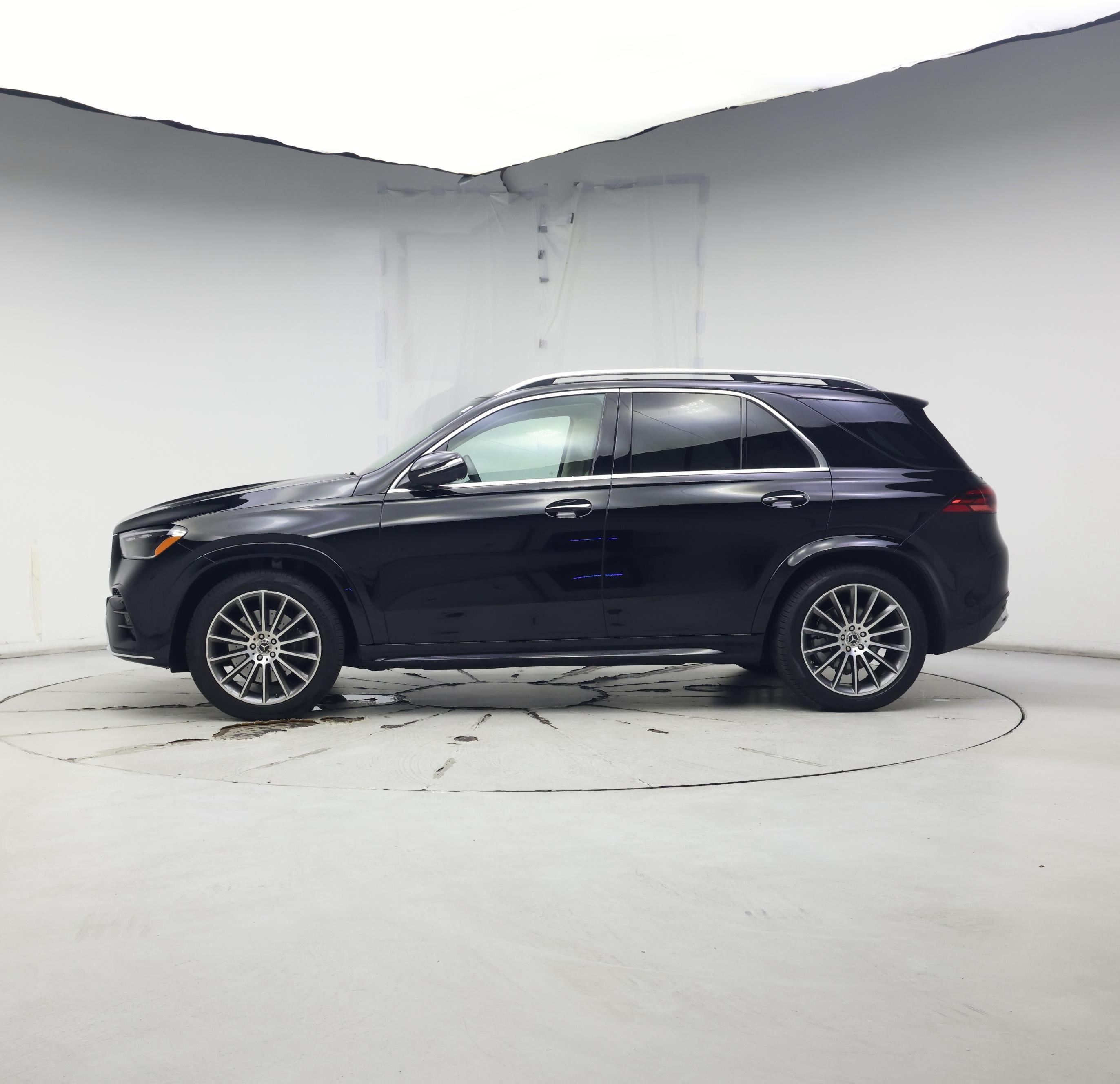 Thumbnail: 2024 Mercedes-Benz GLE - 3