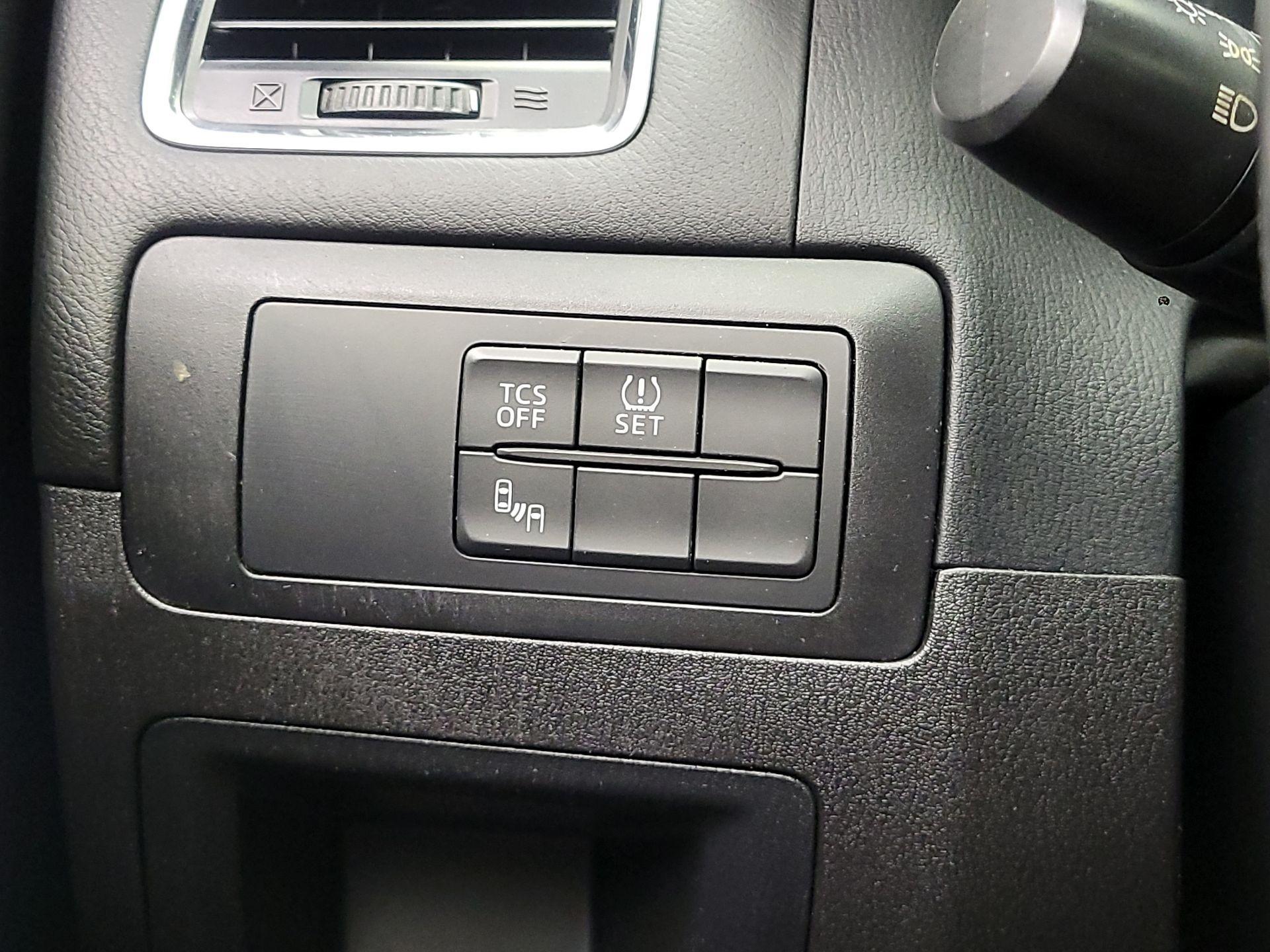 Thumbnail: 2016 Mazda CX-5 - 13