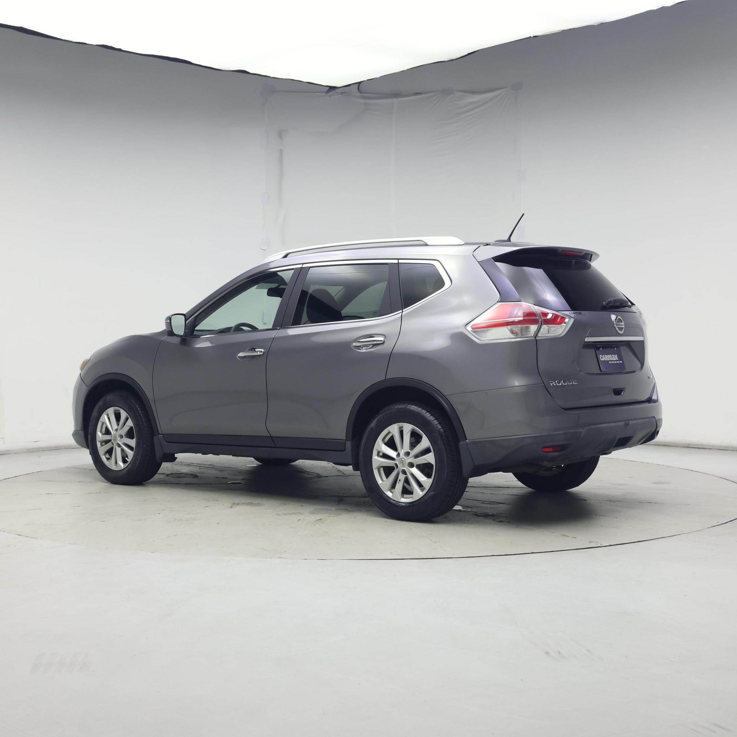 Thumbnail: 2016 Nissan Rogue - 2