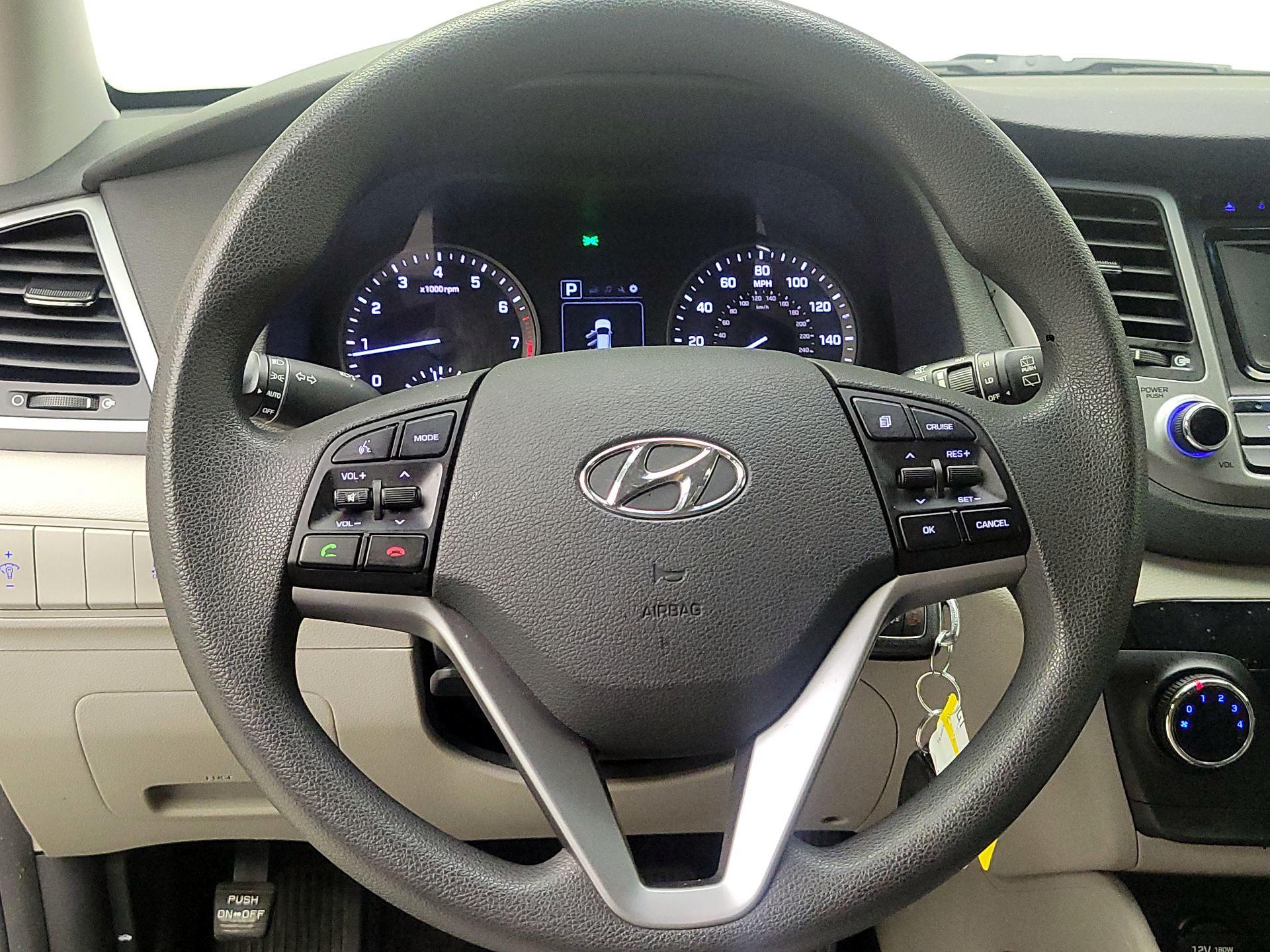 Thumbnail: 2017 Hyundai Tucson - 10