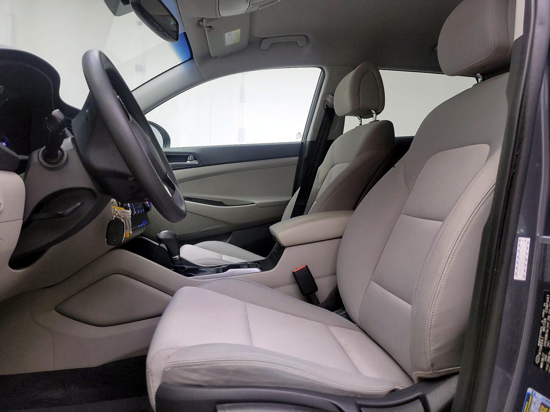 Thumbnail: 2017 Hyundai Tucson - 11