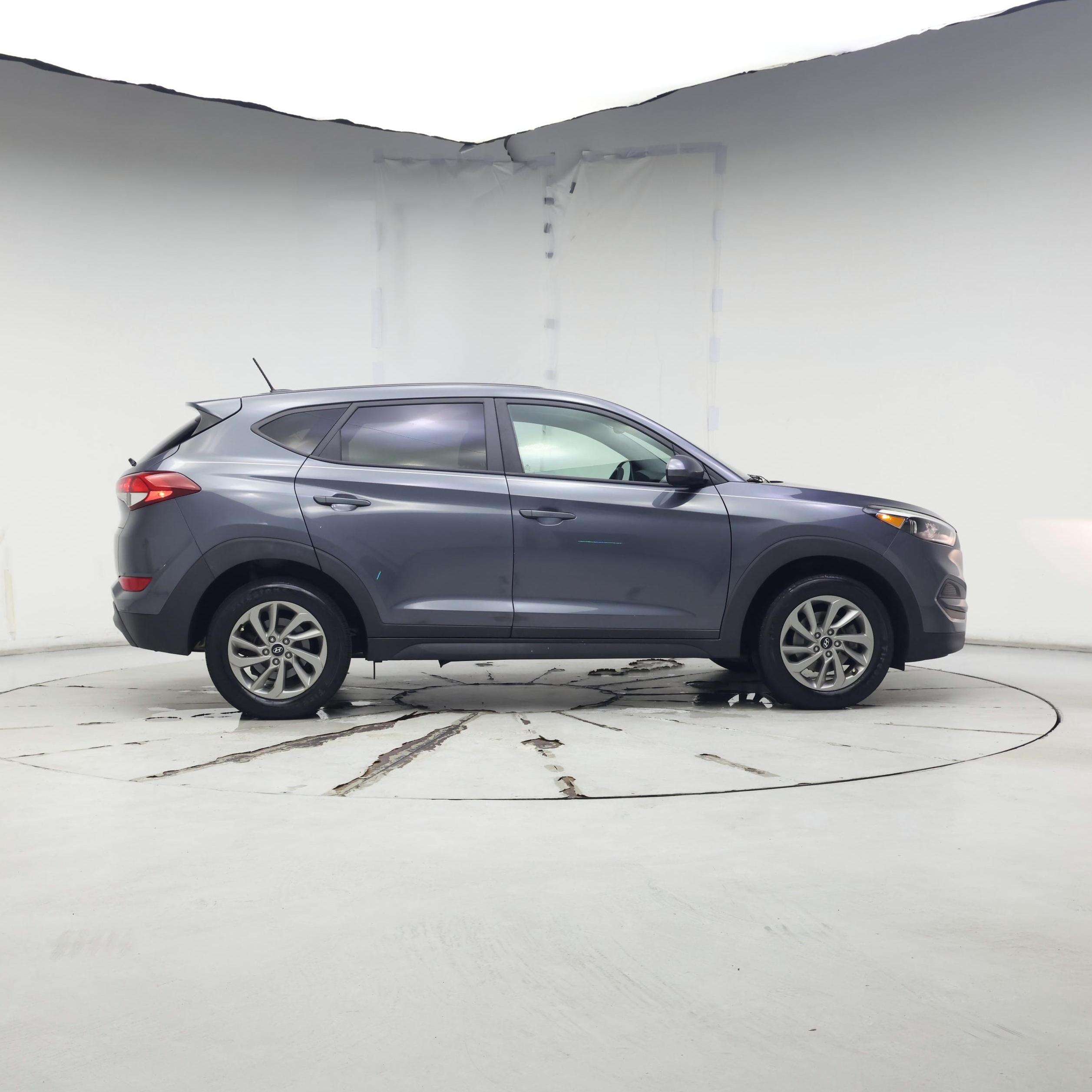 Thumbnail: 2017 Hyundai Tucson - 7