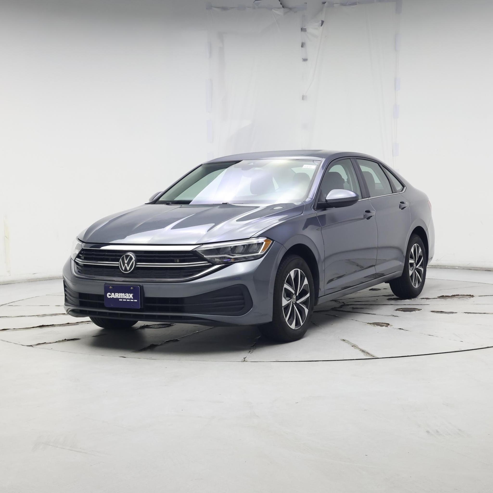 Thumbnail: 2023 Volkswagen Jetta - 4