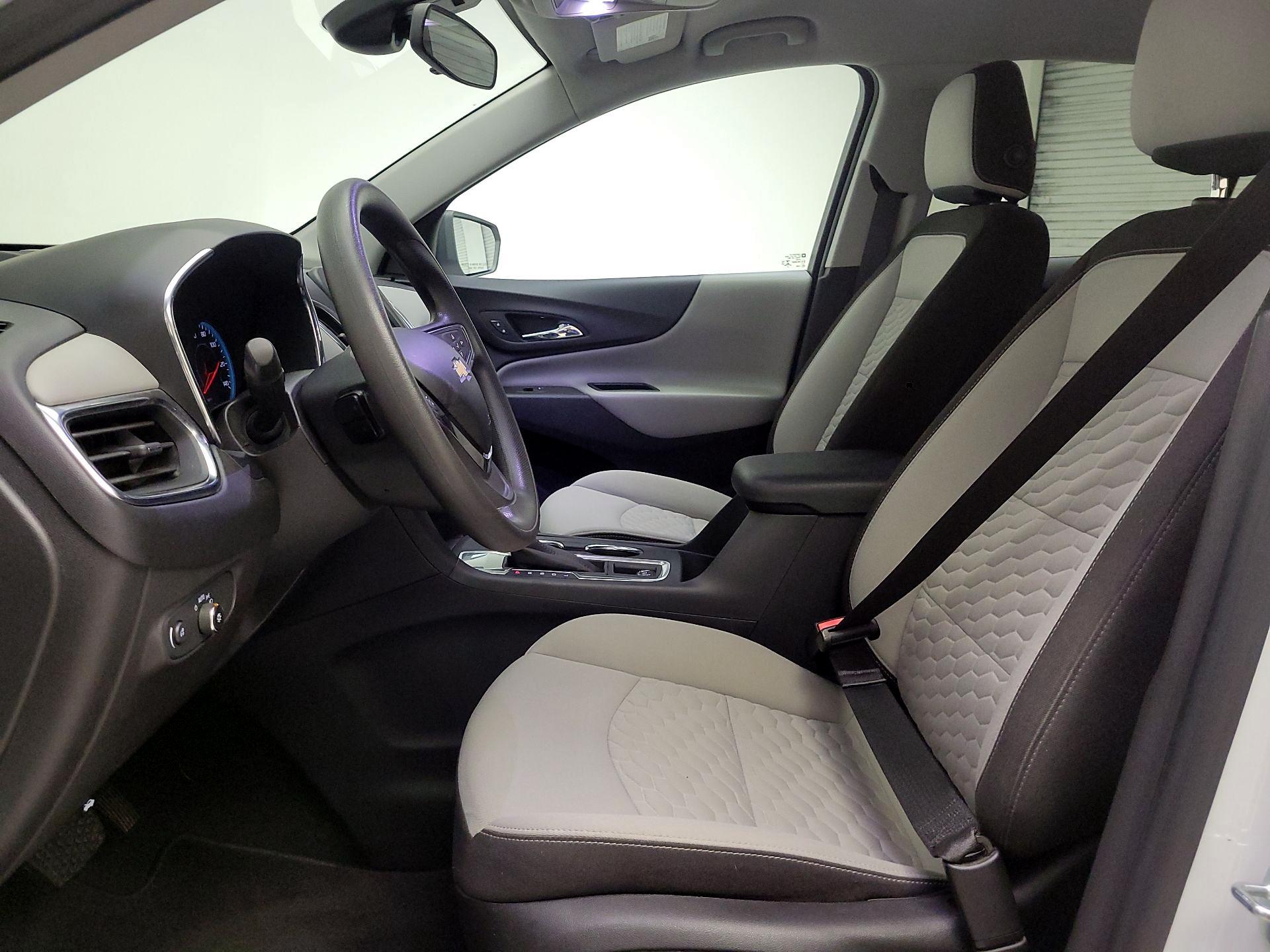 Thumbnail: 2021 Chevrolet Equinox - 11