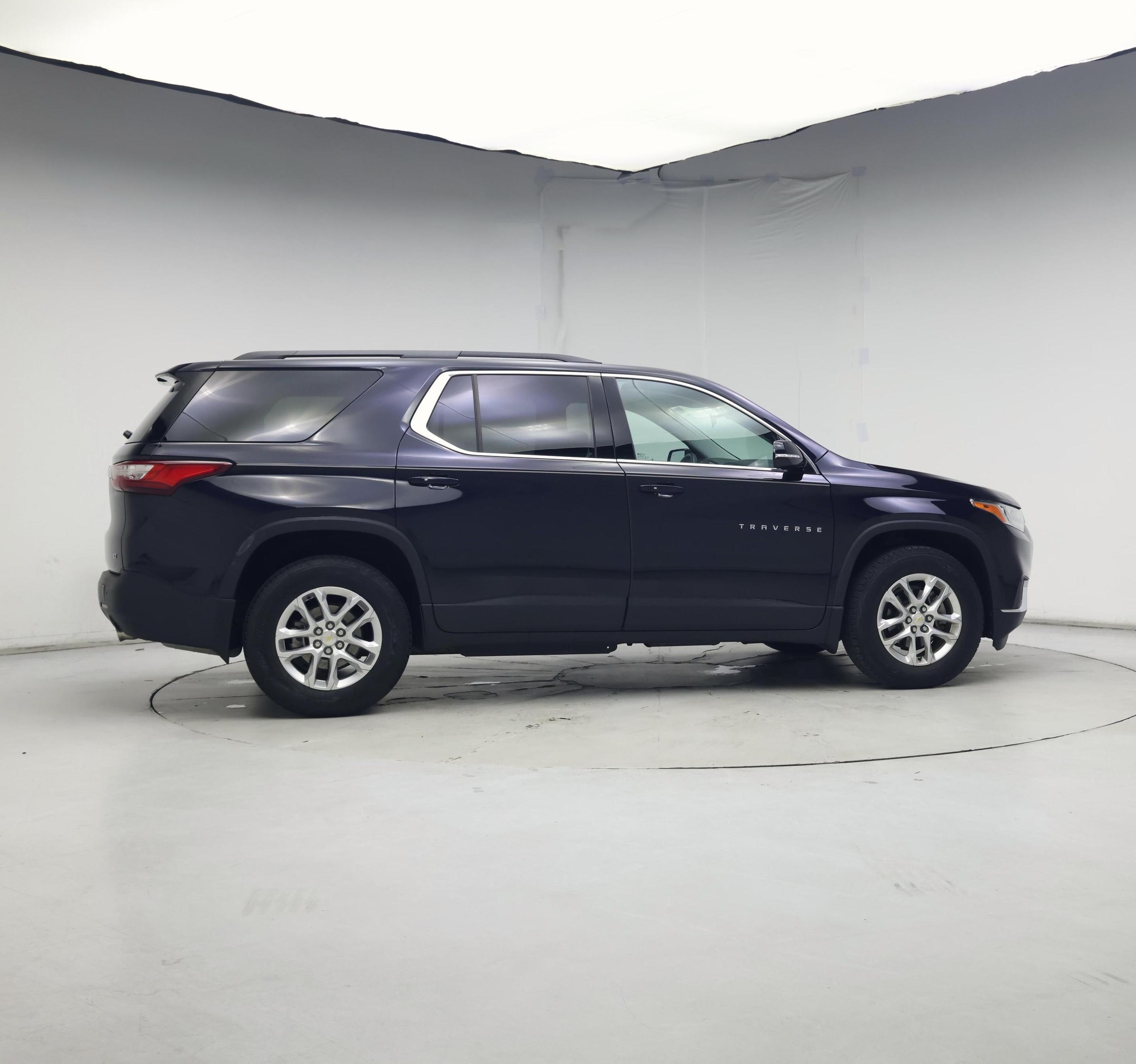Thumbnail: 2020 Chevrolet Traverse - 7