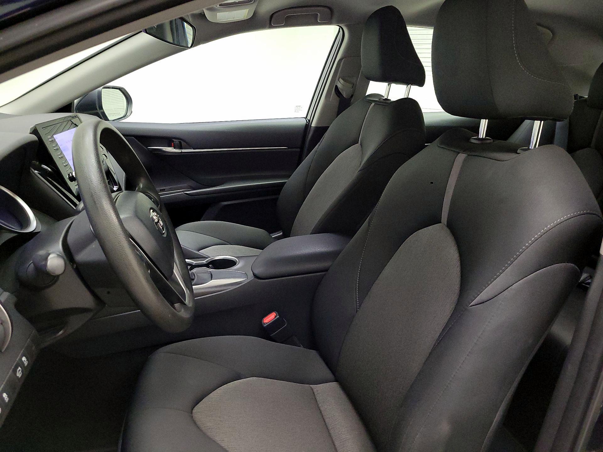 Thumbnail: 2021 Toyota Camry - 11