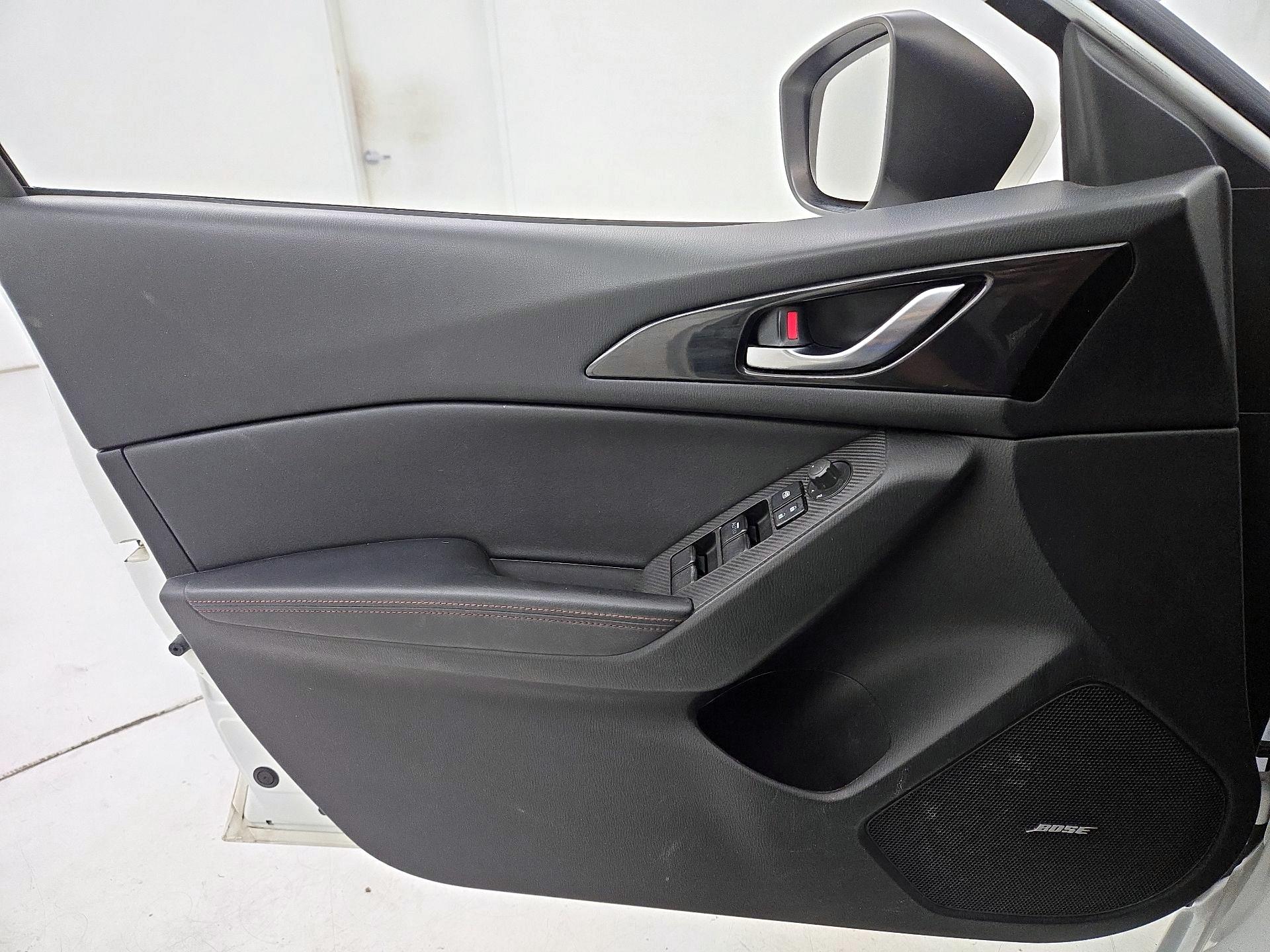 Thumbnail: 2014 Mazda Mazda3 - 12