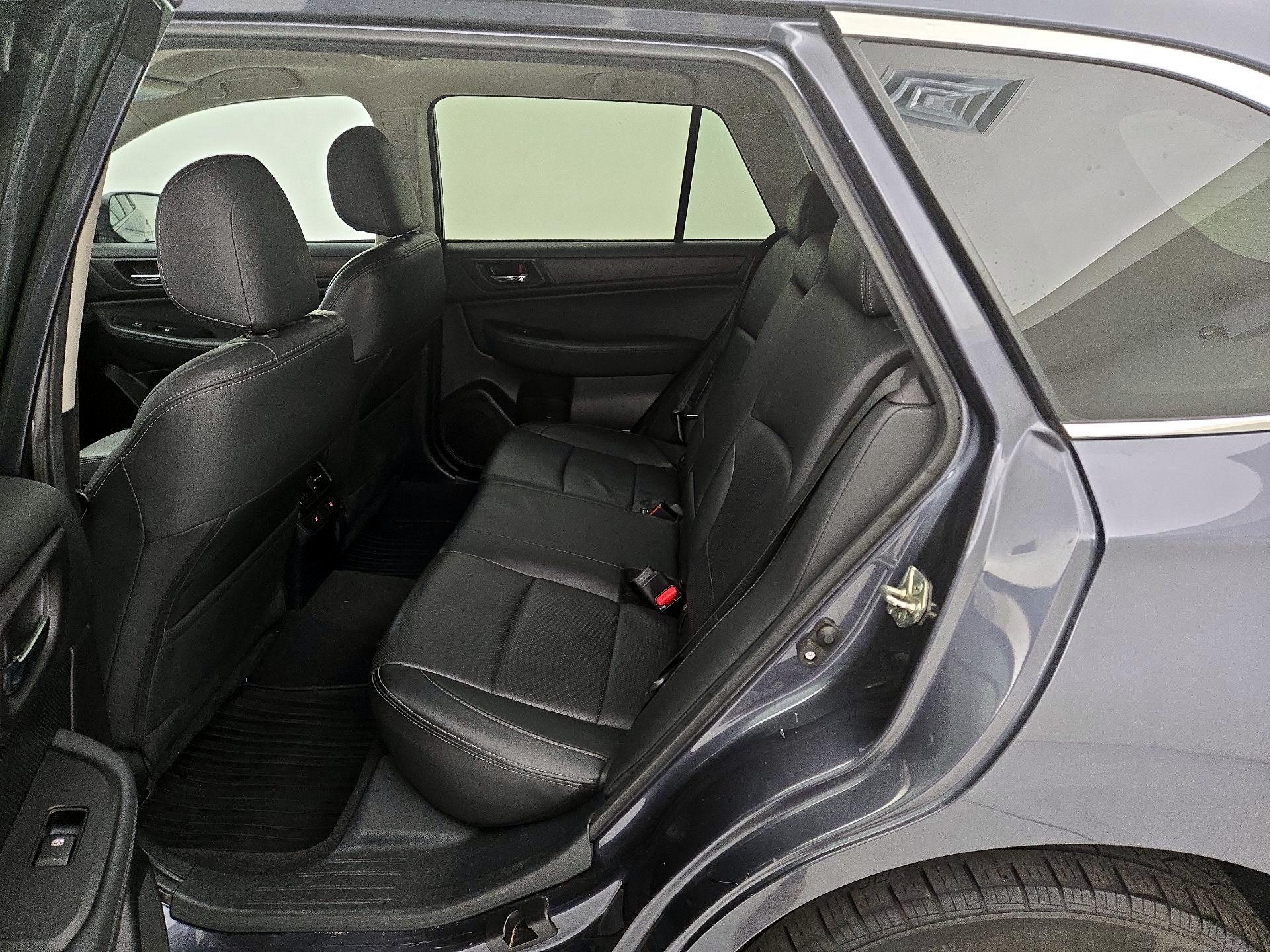 Thumbnail: 2016 Subaru Outback - 20