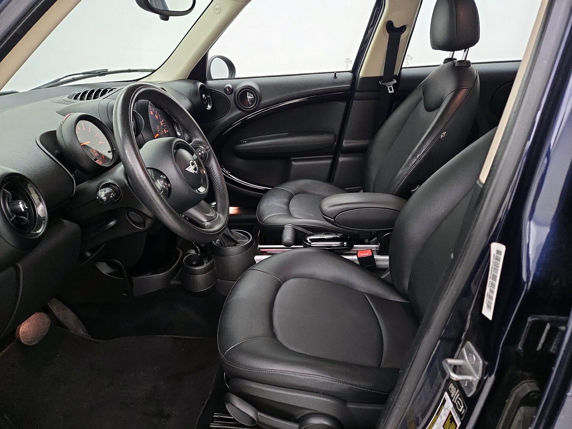 Thumbnail: 2015 MINI Cooper Countryman - 11