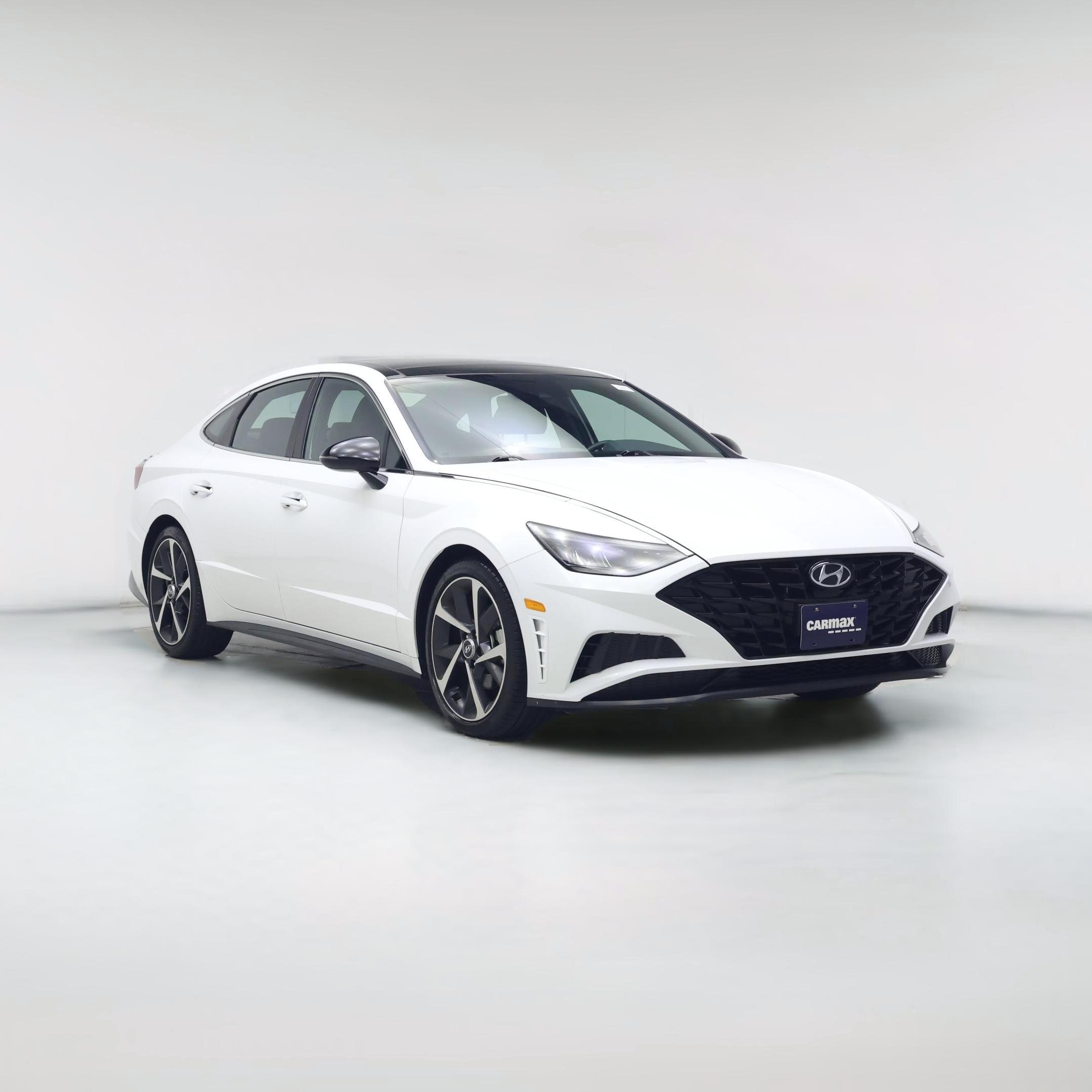 Thumbnail: 2023 Hyundai Sonata - 1
