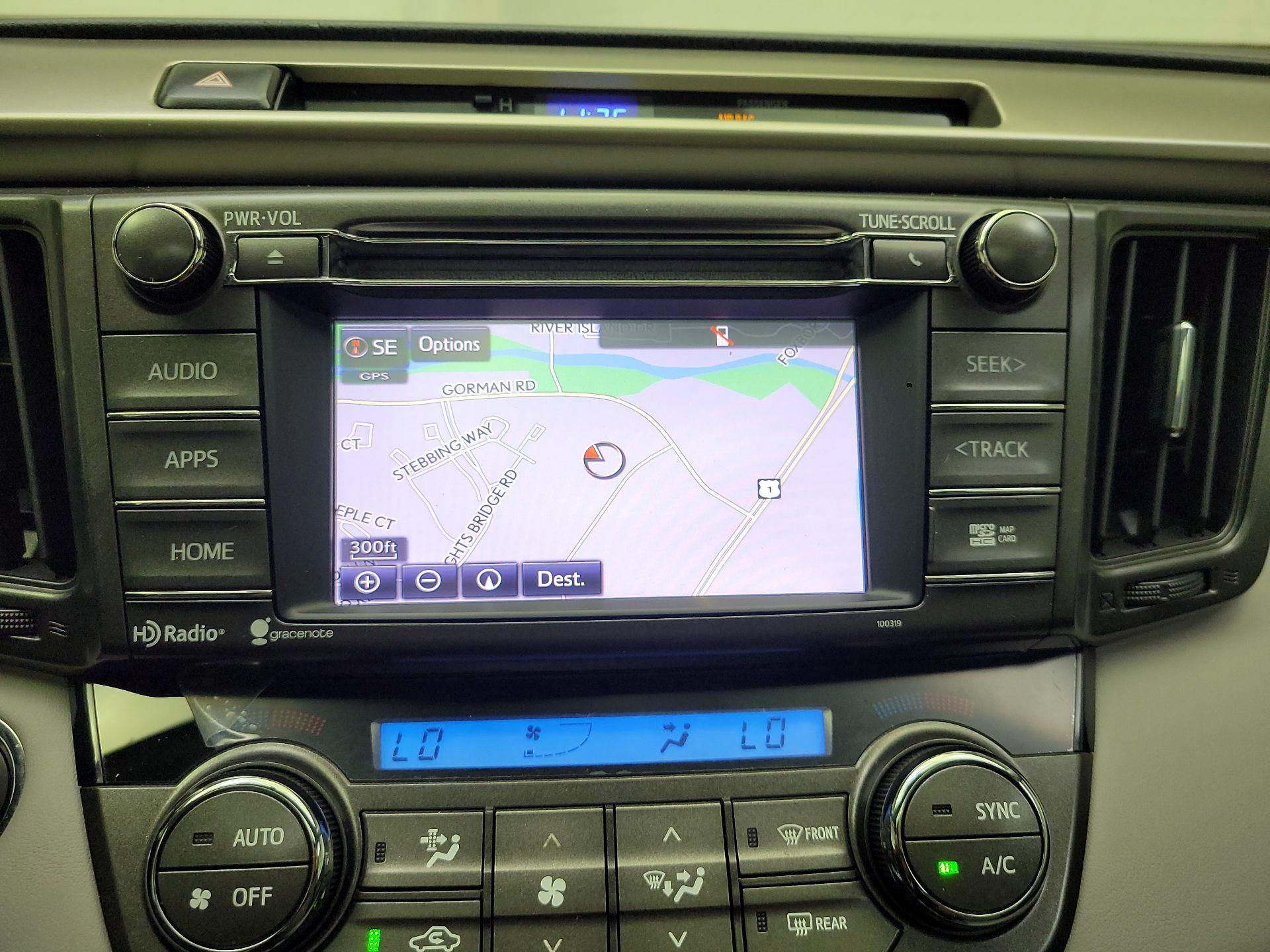 Thumbnail: 2015 Toyota RAV4 - 14