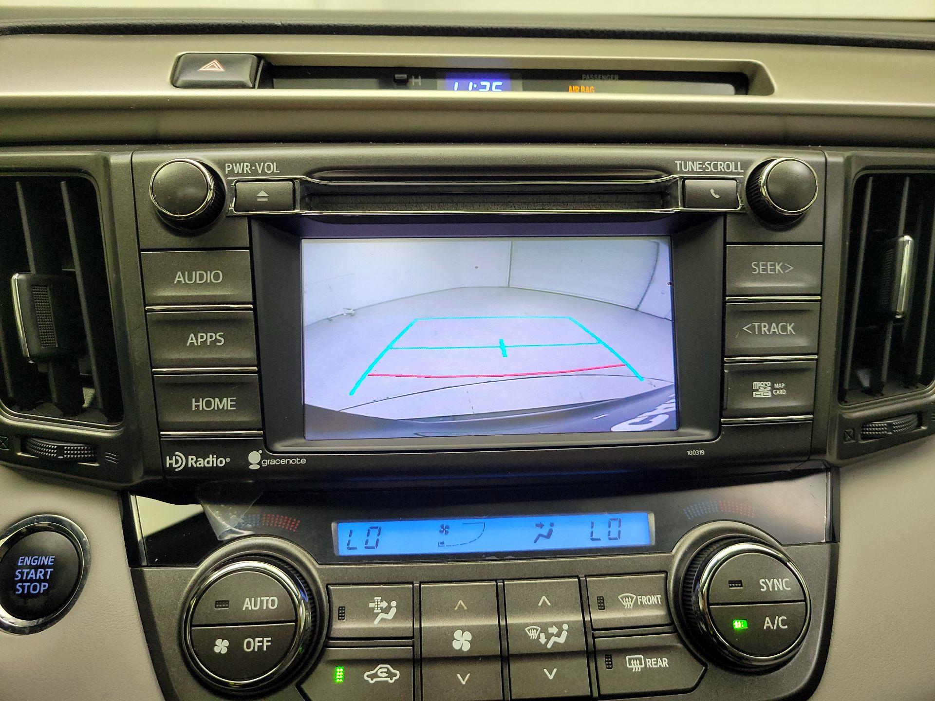 Thumbnail: 2015 Toyota RAV4 - 15