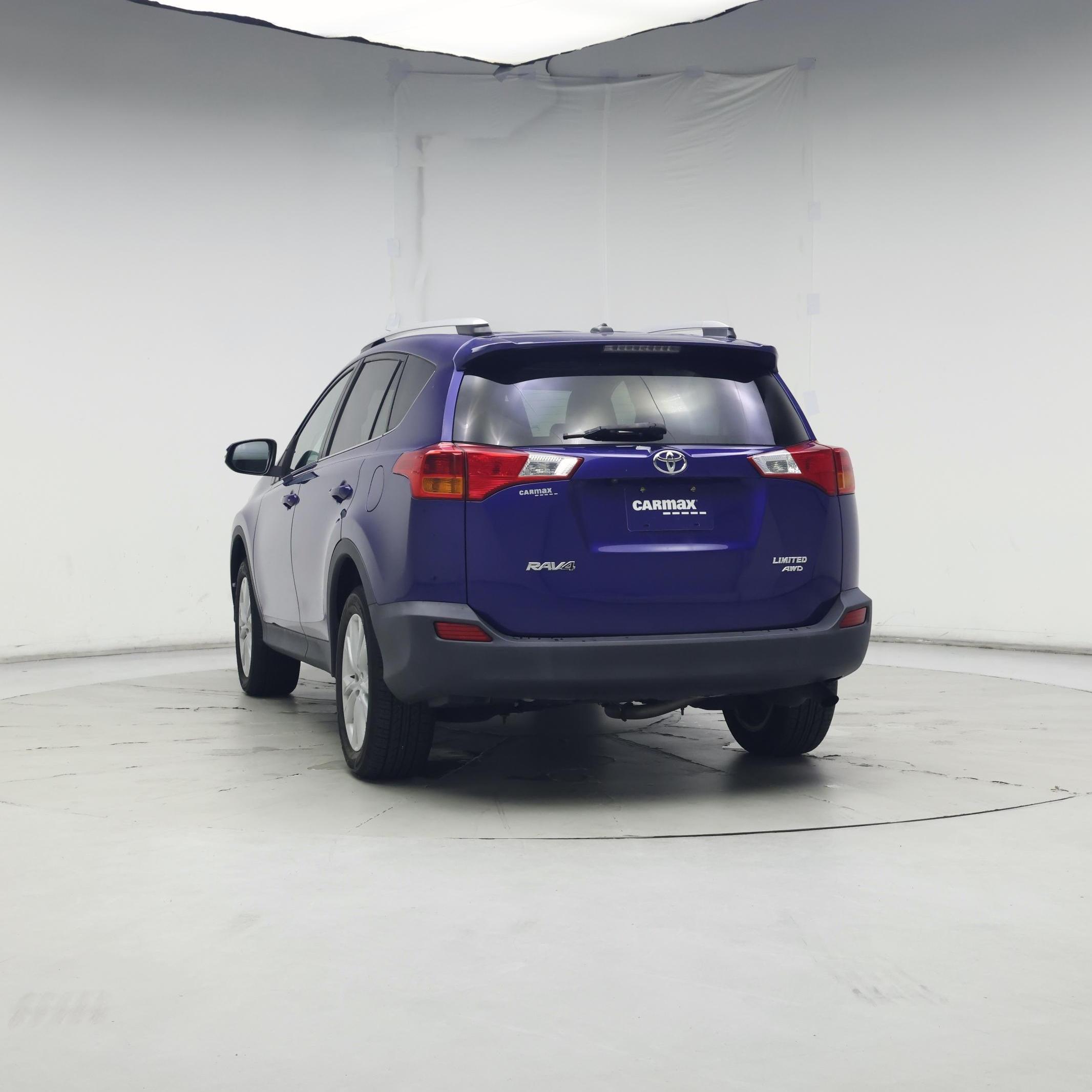 Thumbnail: 2015 Toyota RAV4 - 6