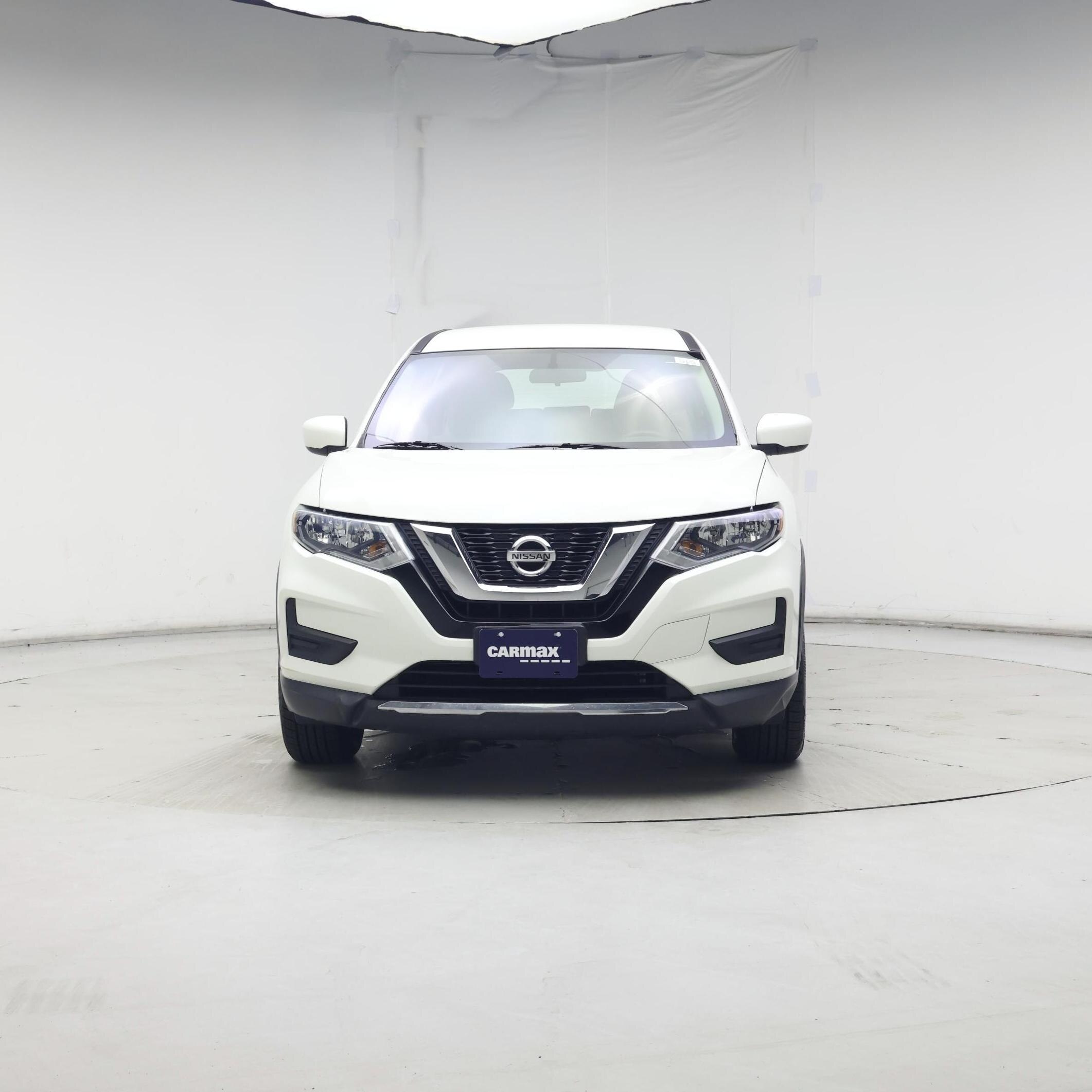 Thumbnail: 2017 Nissan Rogue - 5