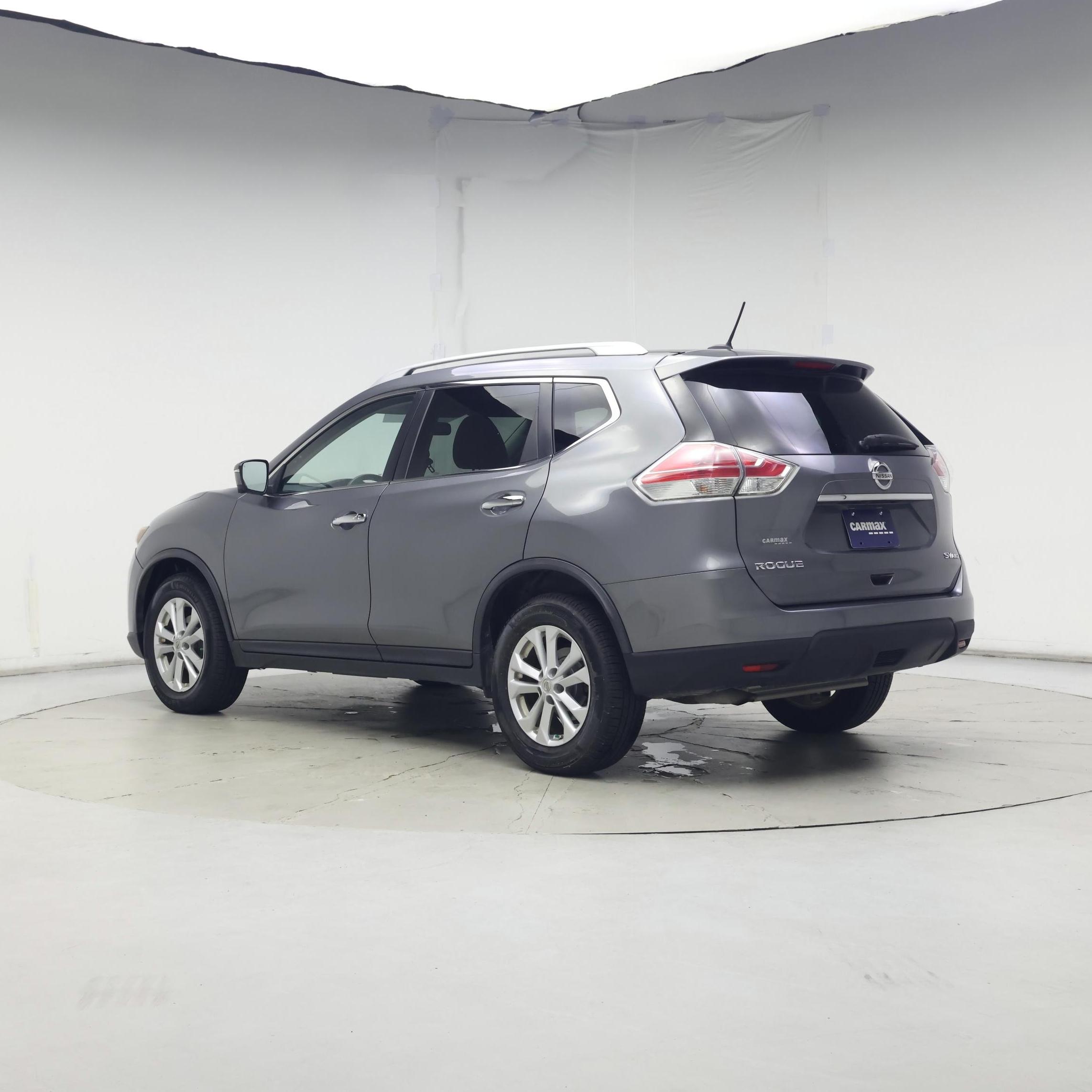 Thumbnail: 2015 Nissan Rogue - 2