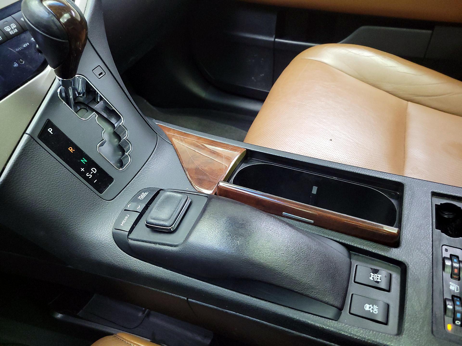 Thumbnail: 2015 Lexus RX - 18