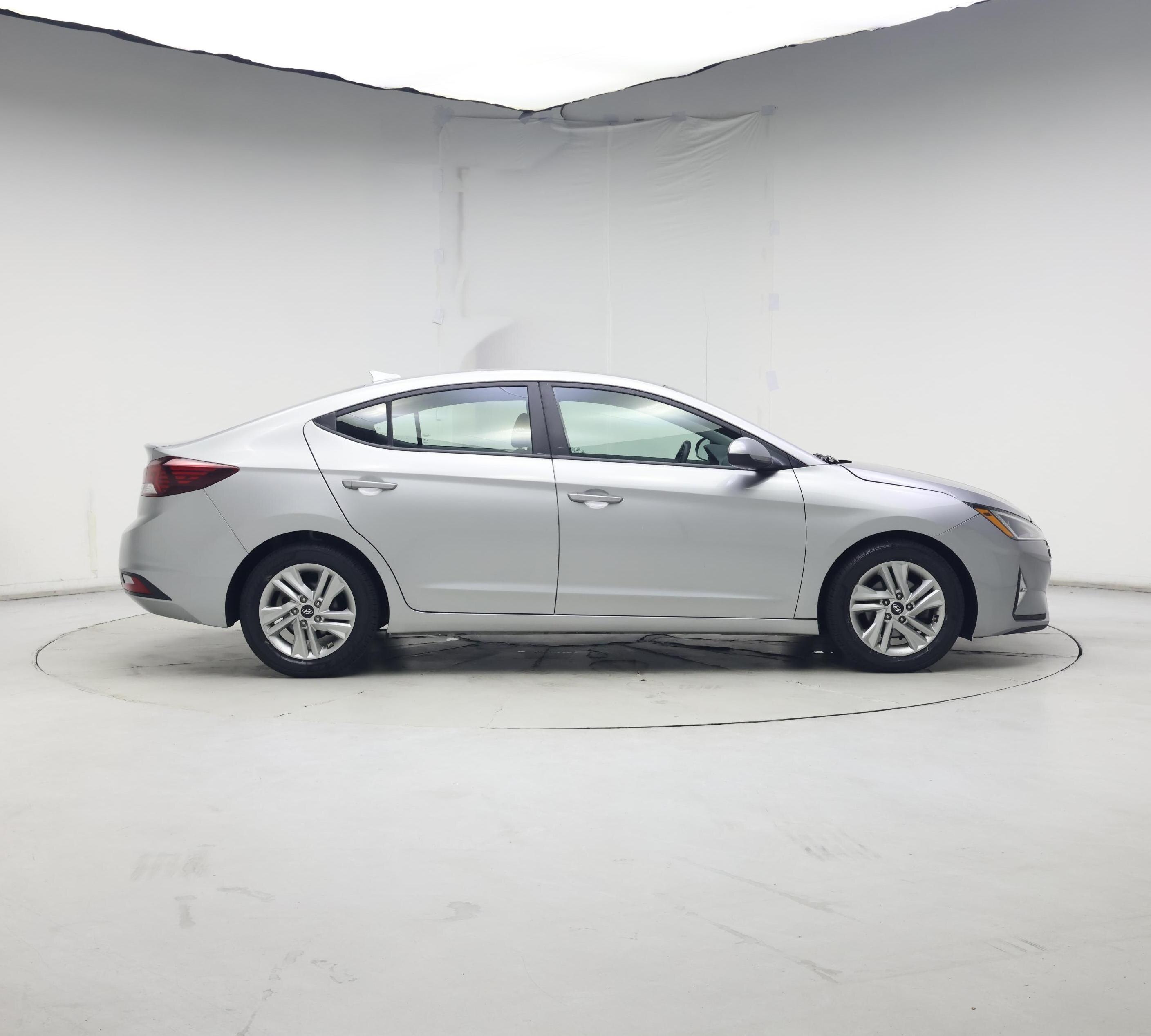 Thumbnail: 2020 Hyundai Elantra - 7