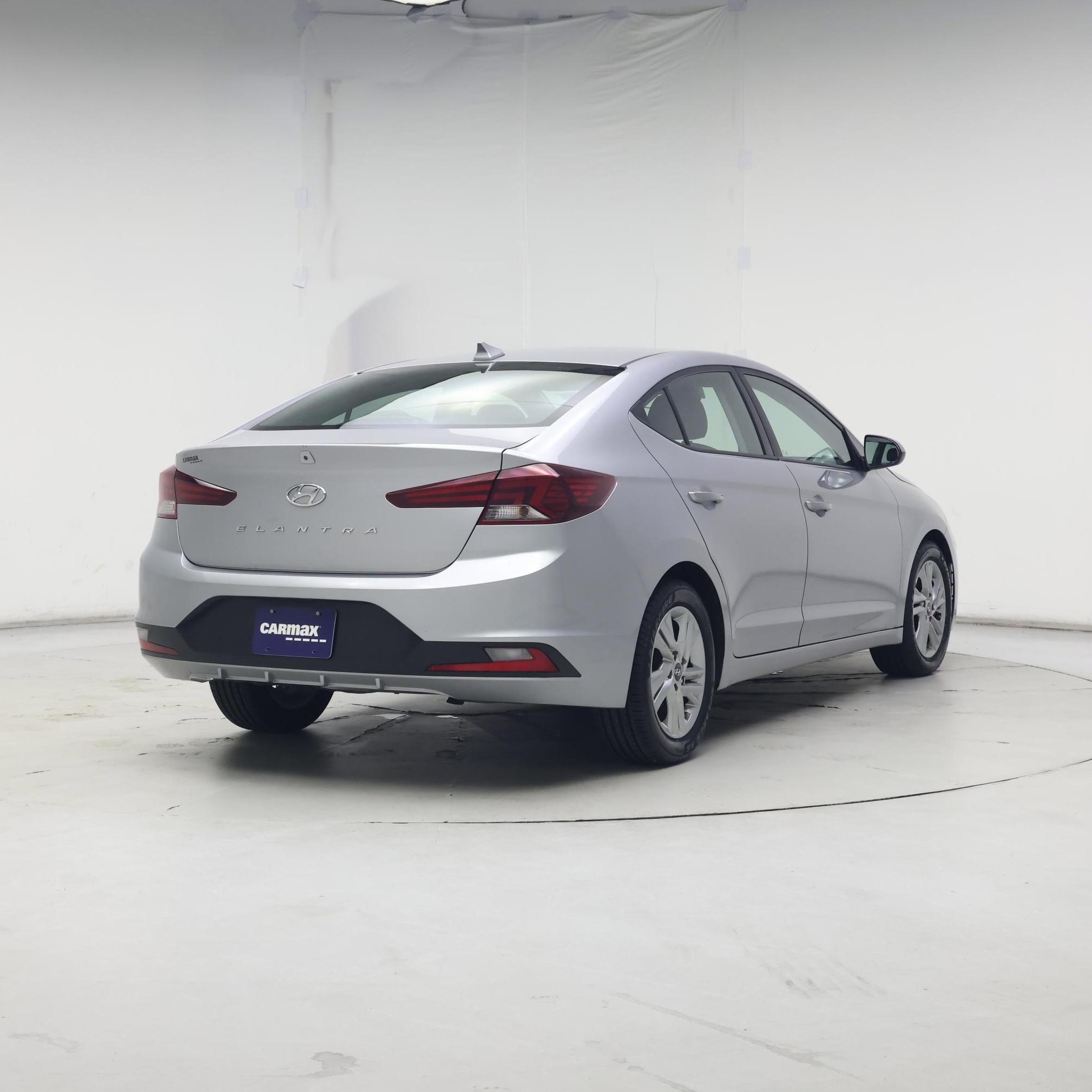 Thumbnail: 2020 Hyundai Elantra - 8