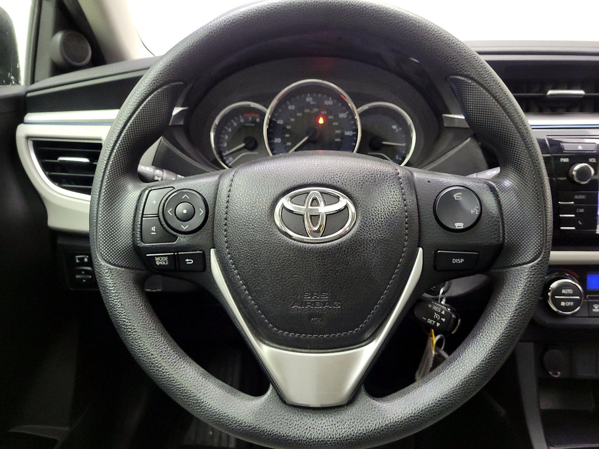 Thumbnail: 2014 Toyota Corolla - 10