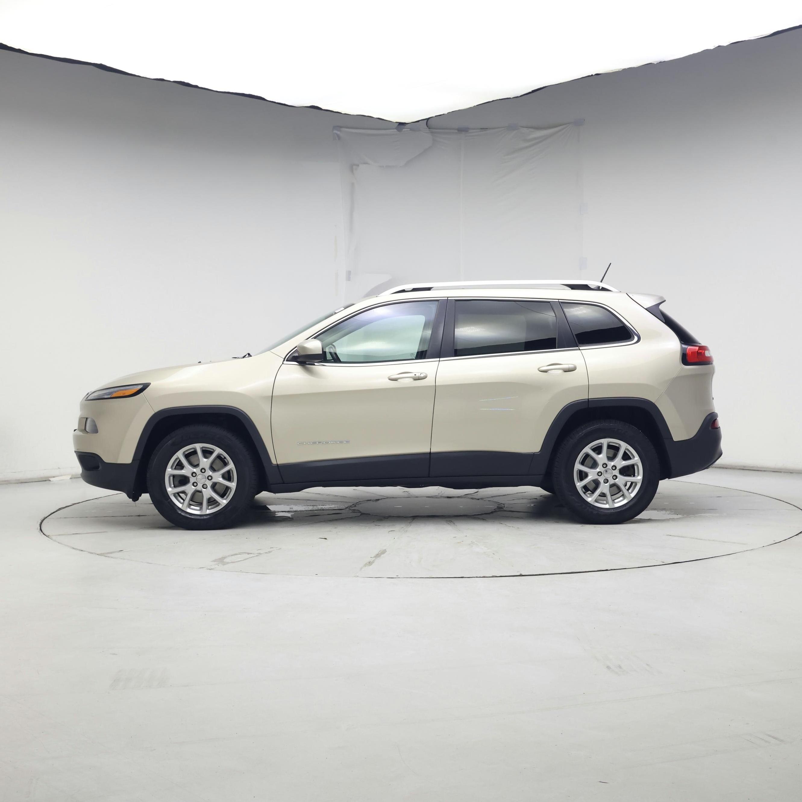 Thumbnail: 2014 Jeep Cherokee - 3