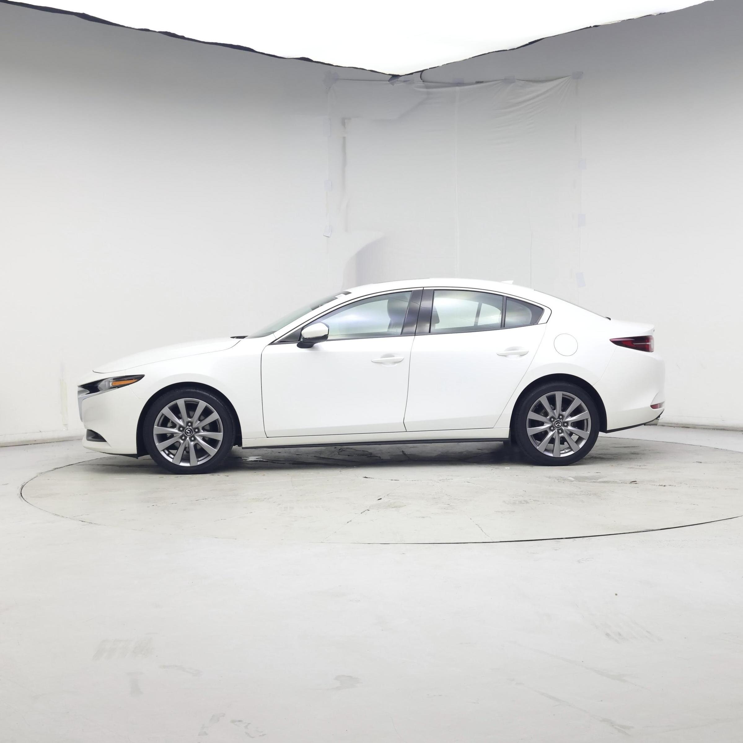 Thumbnail: 2019 Mazda Mazda3 - 3