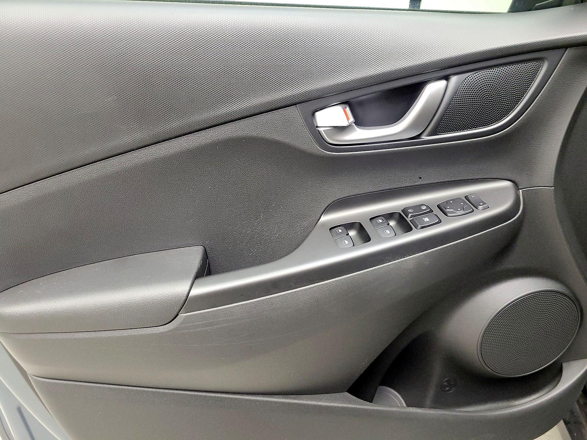 Thumbnail: 2022 Hyundai Kona - 12