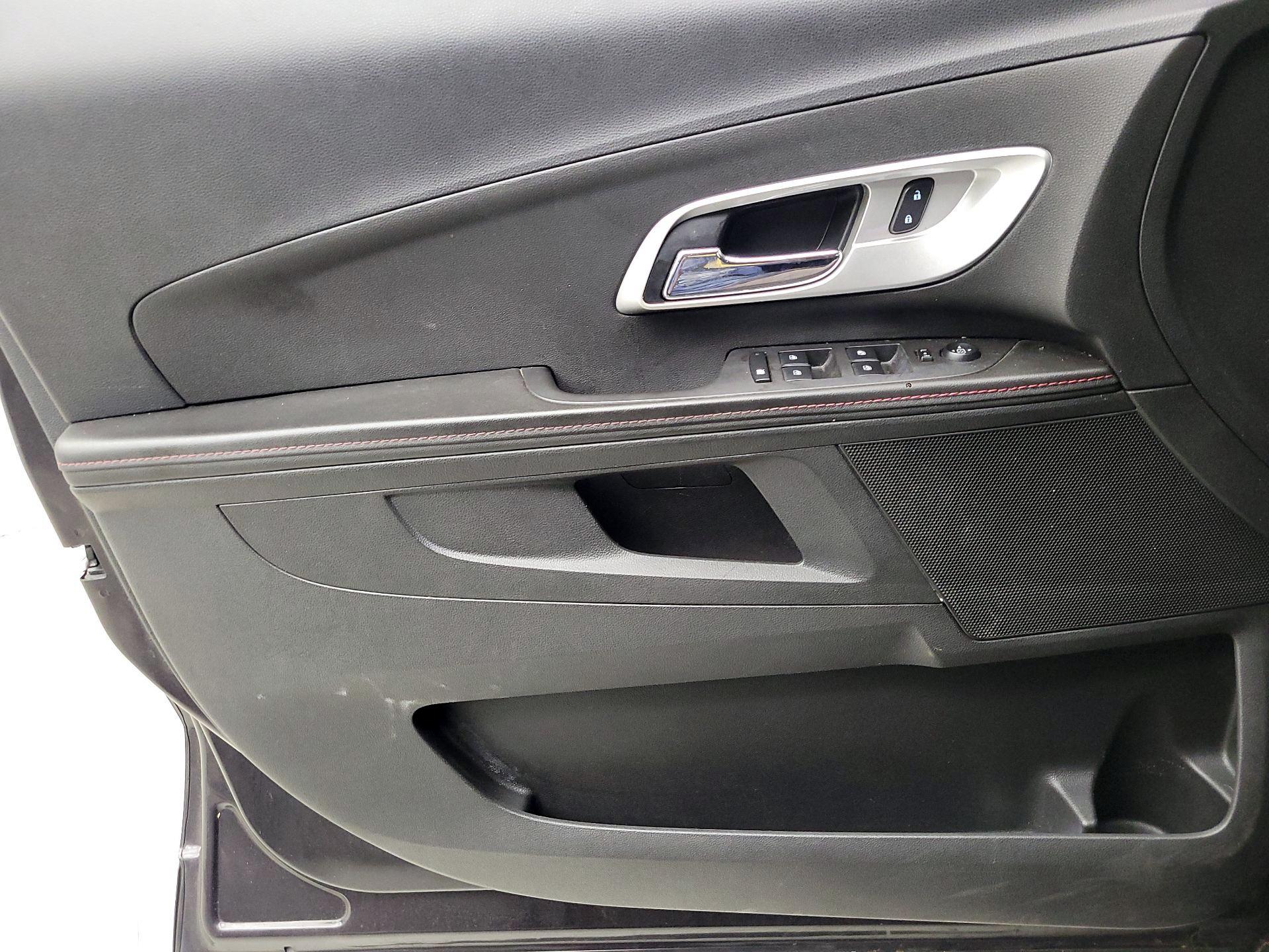 Thumbnail: 2014 Chevrolet Equinox - 12