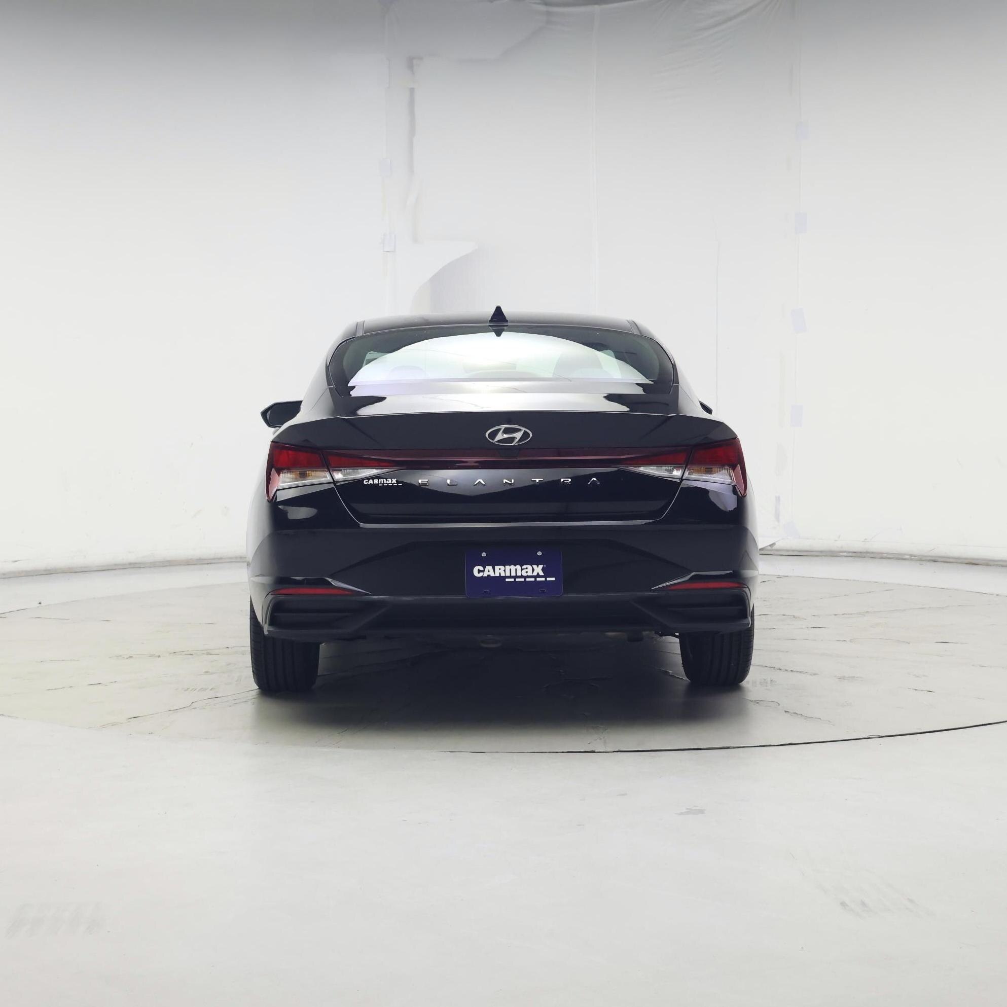 Thumbnail: 2023 Hyundai Elantra - 6