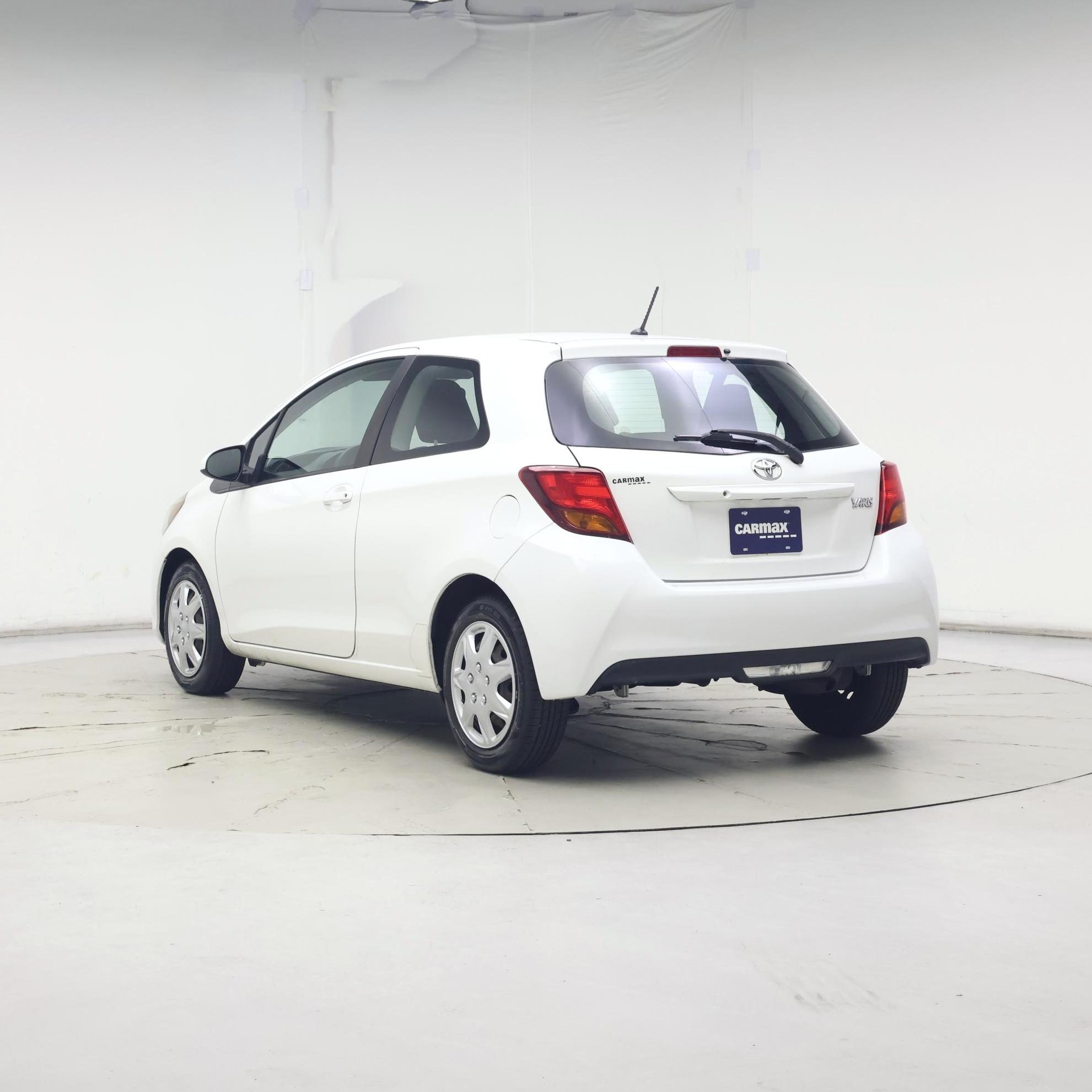 Thumbnail: 2015 Toyota Yaris - 2