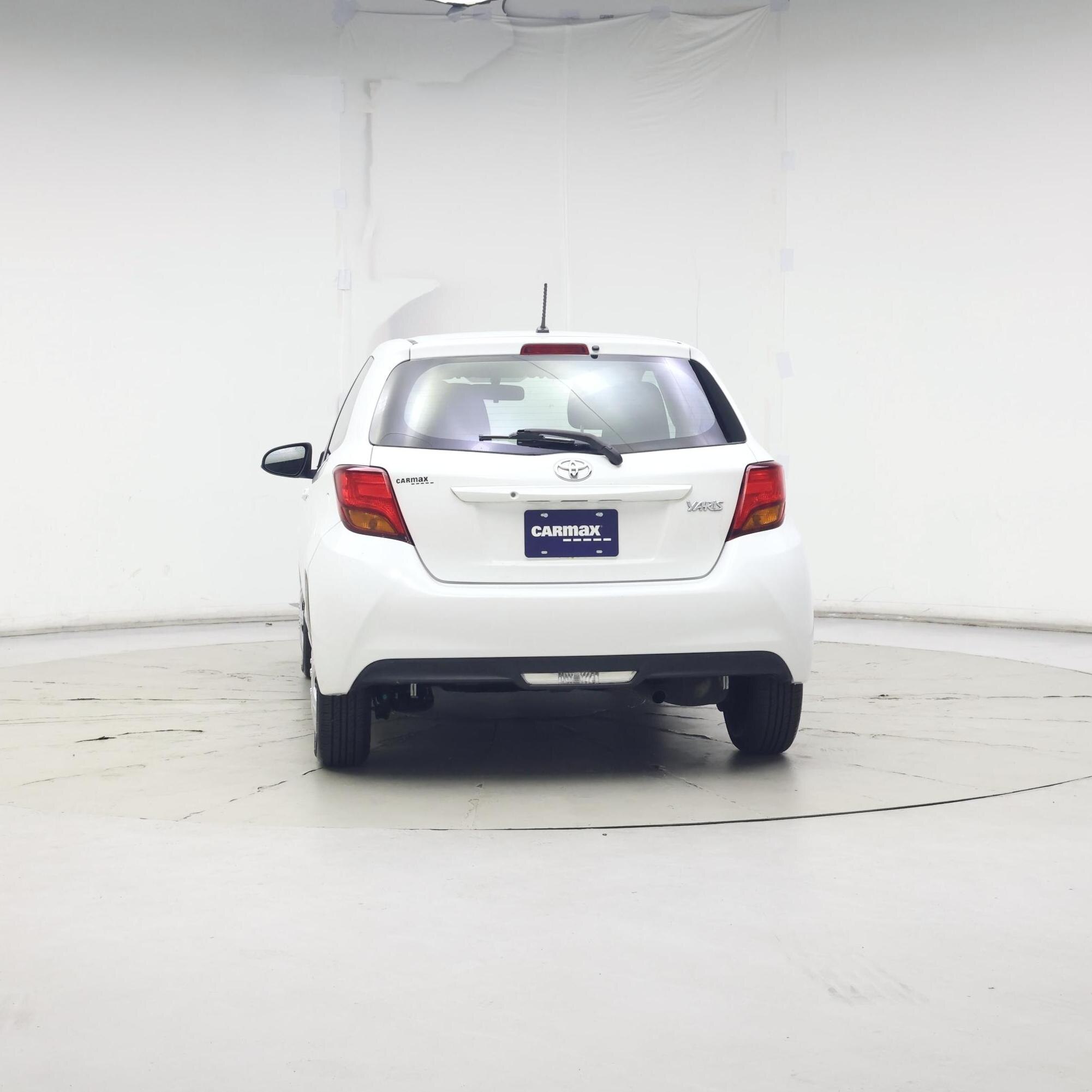Thumbnail: 2015 Toyota Yaris - 6