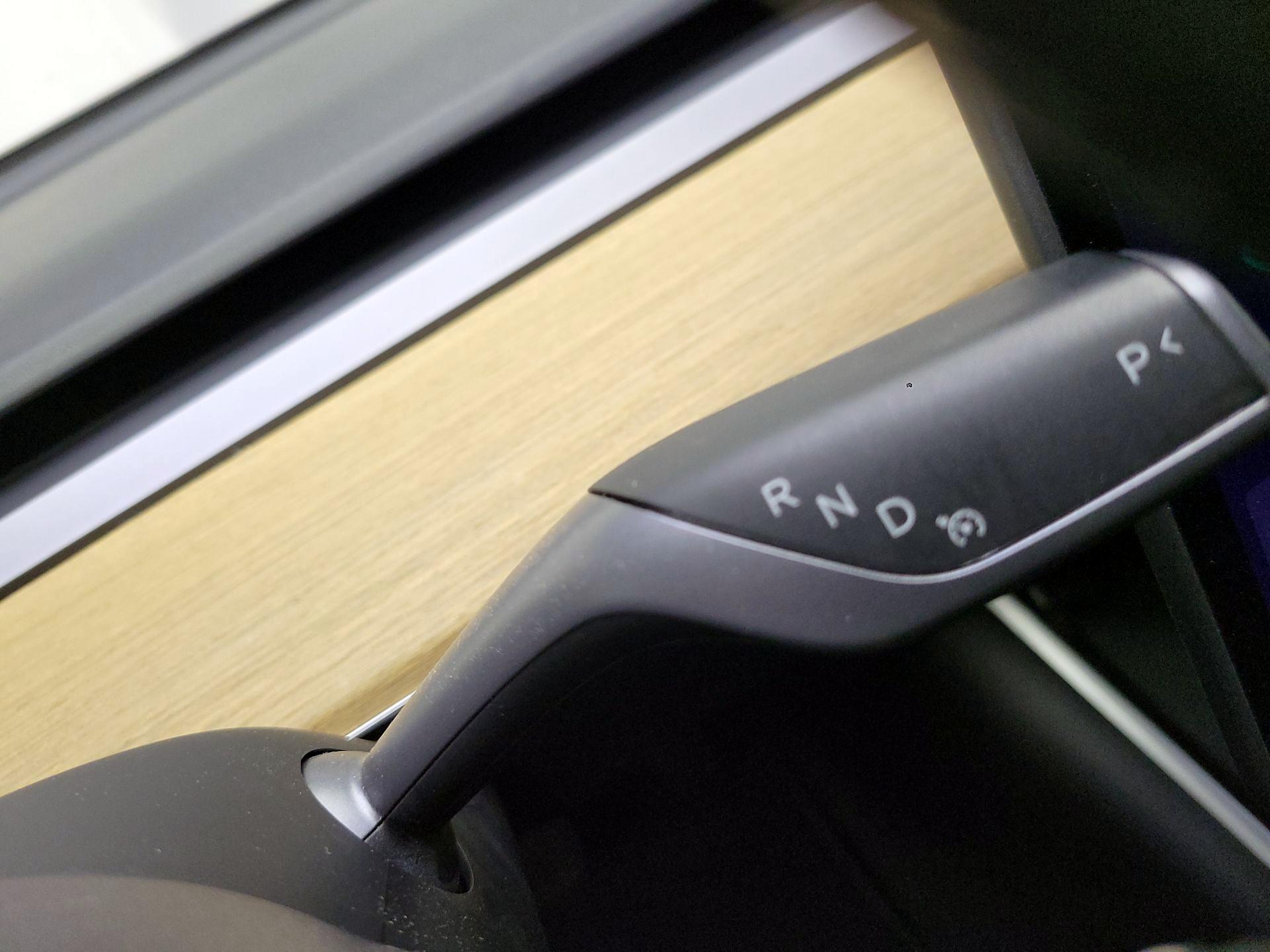 Thumbnail: 2018 Tesla Model 3 - 17