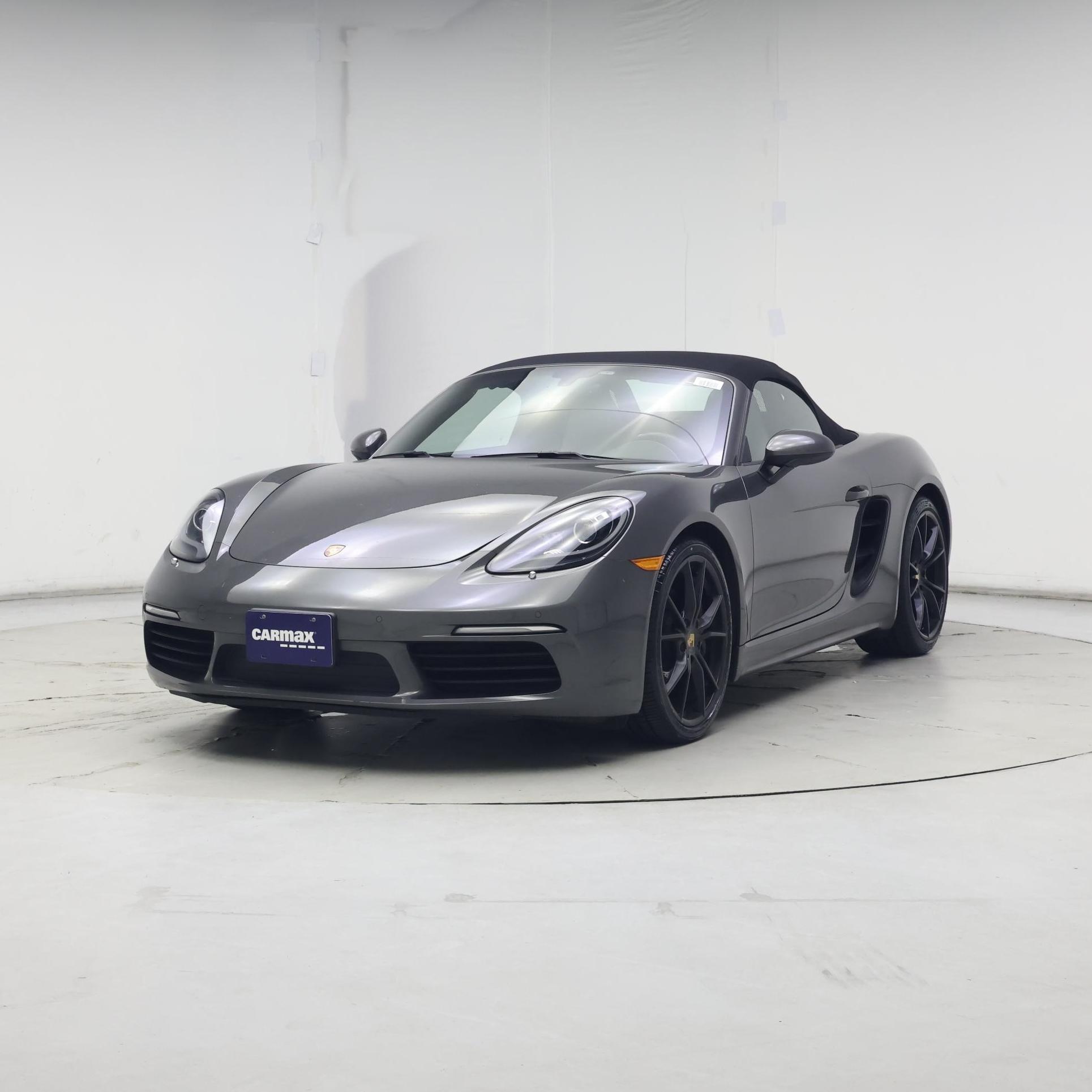 Thumbnail: 2017 Porsche 718 Boxster - 4