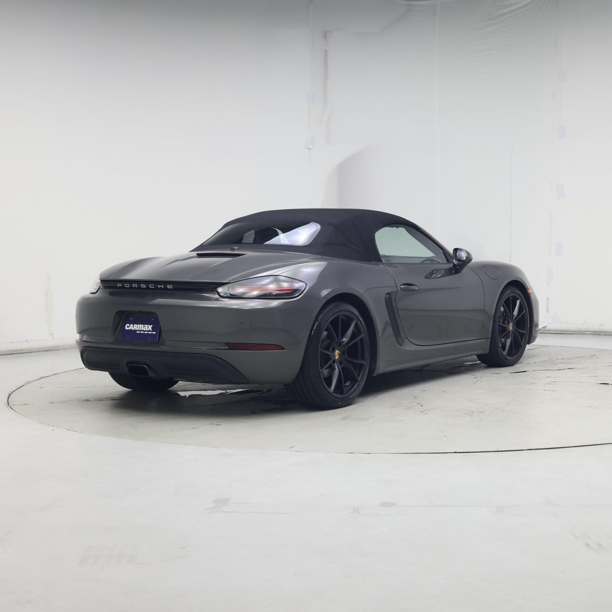 Thumbnail: 2017 Porsche 718 Boxster - 8