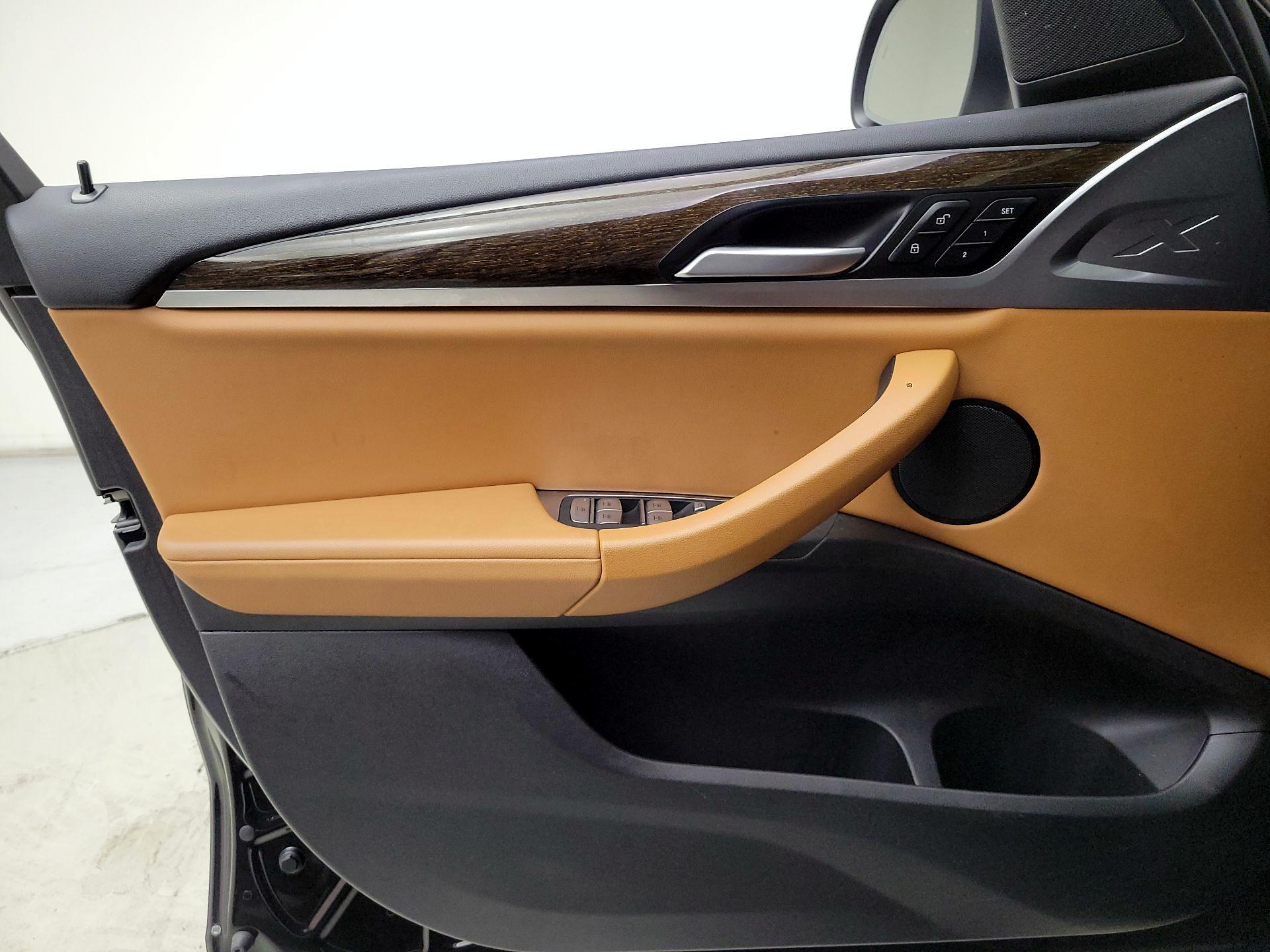 Thumbnail: 2022 BMW X3 - 12