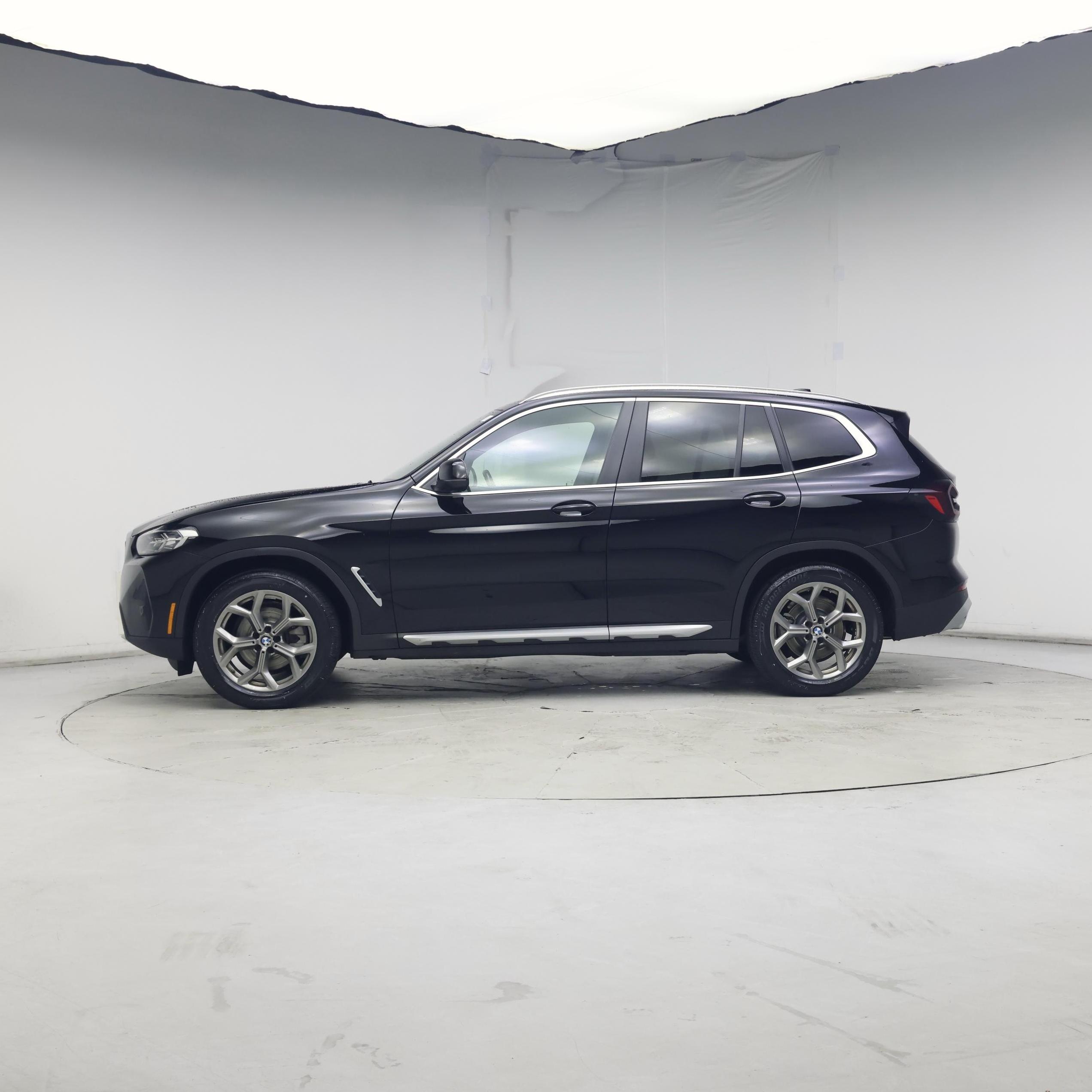 Thumbnail: 2022 BMW X3 - 3