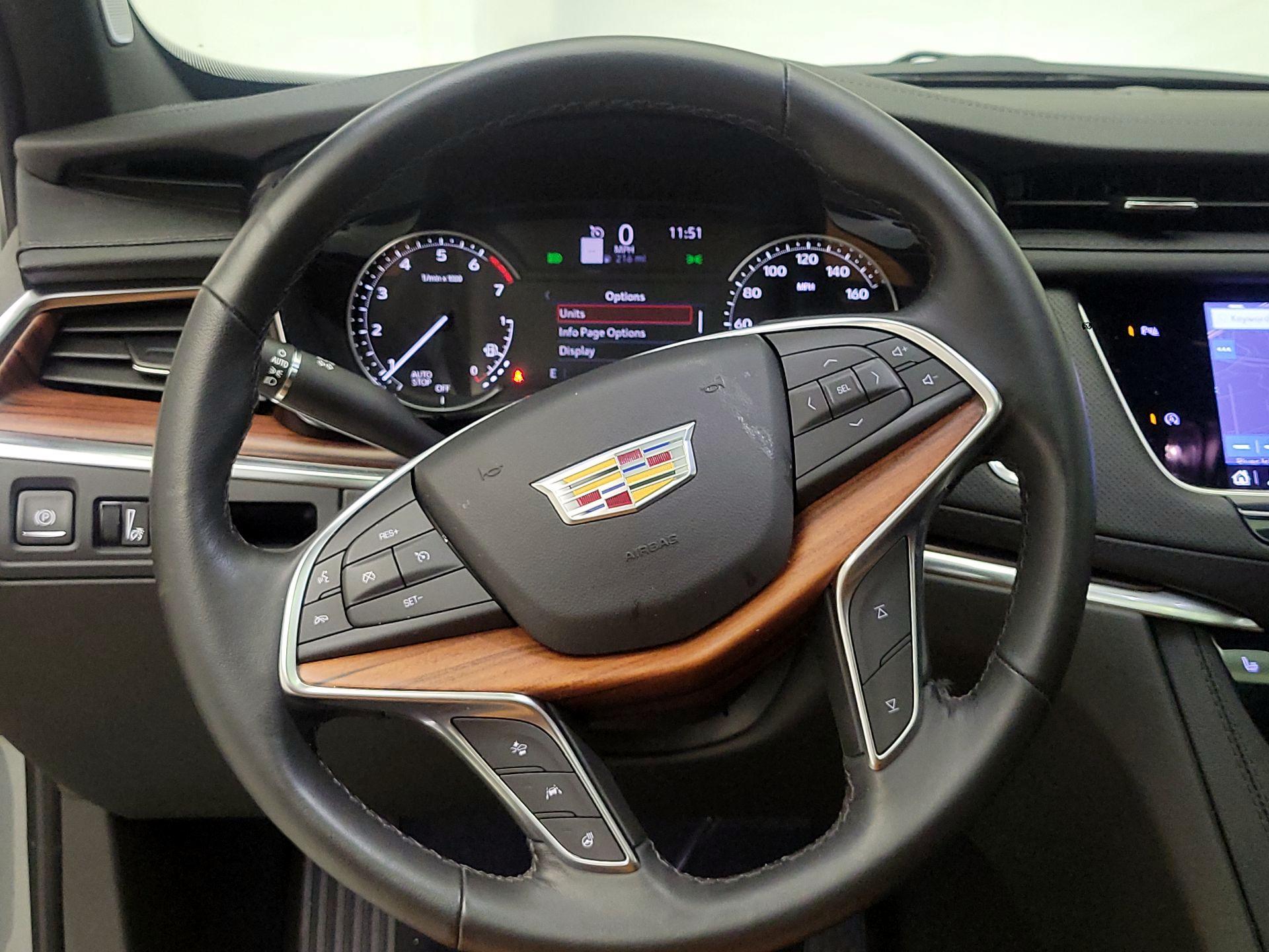 Thumbnail: 2024 Cadillac XT5 - 10