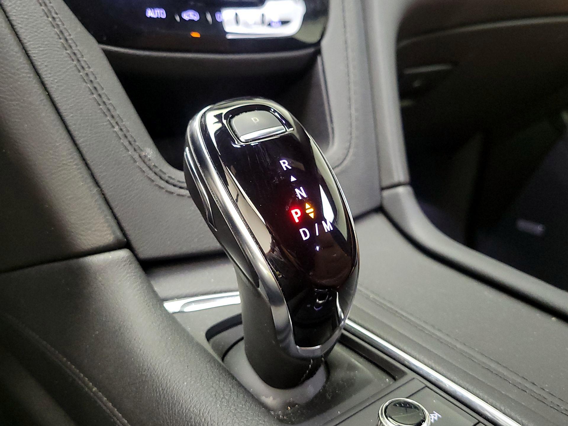 Thumbnail: 2024 Cadillac XT5 - 18