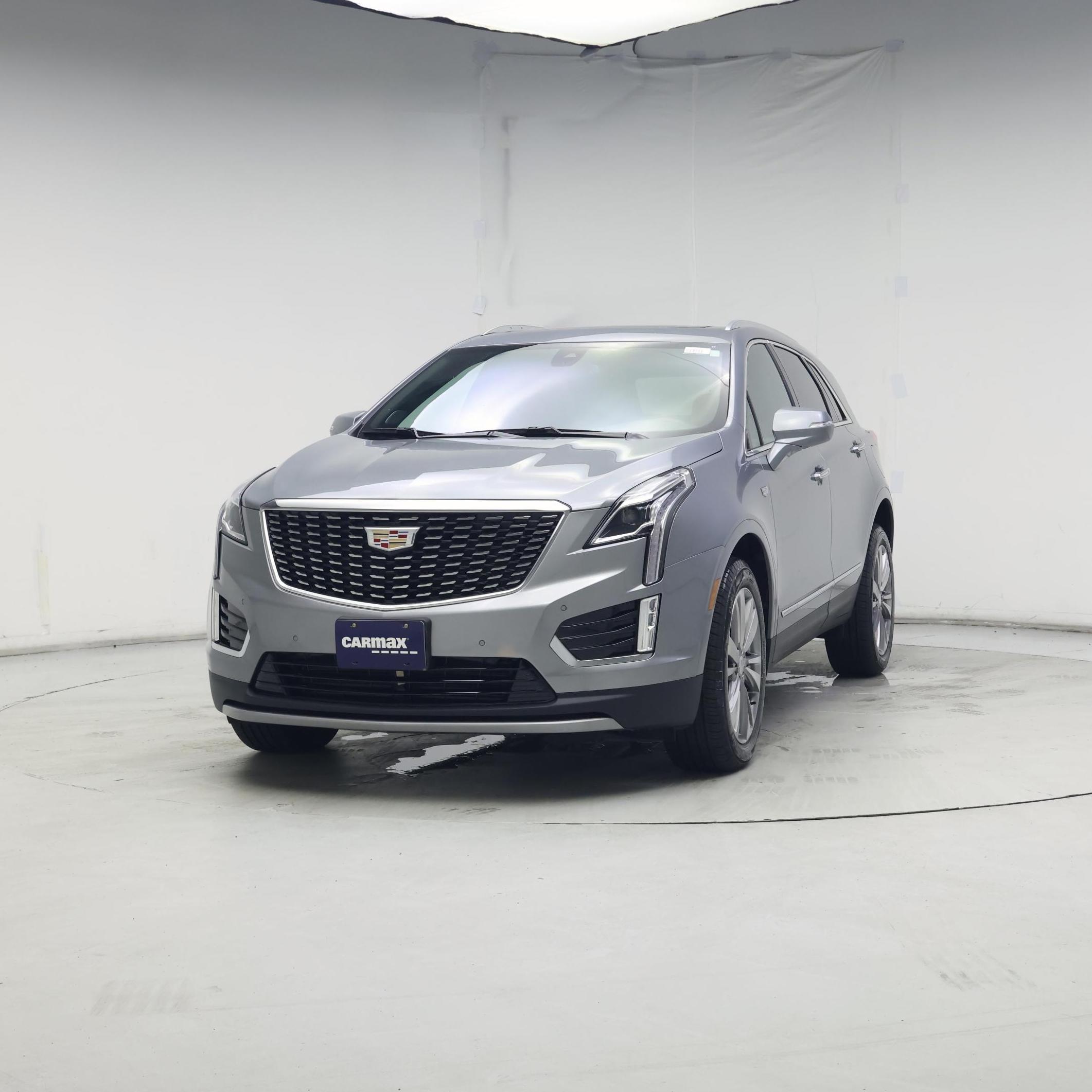 Thumbnail: 2024 Cadillac XT5 - 4