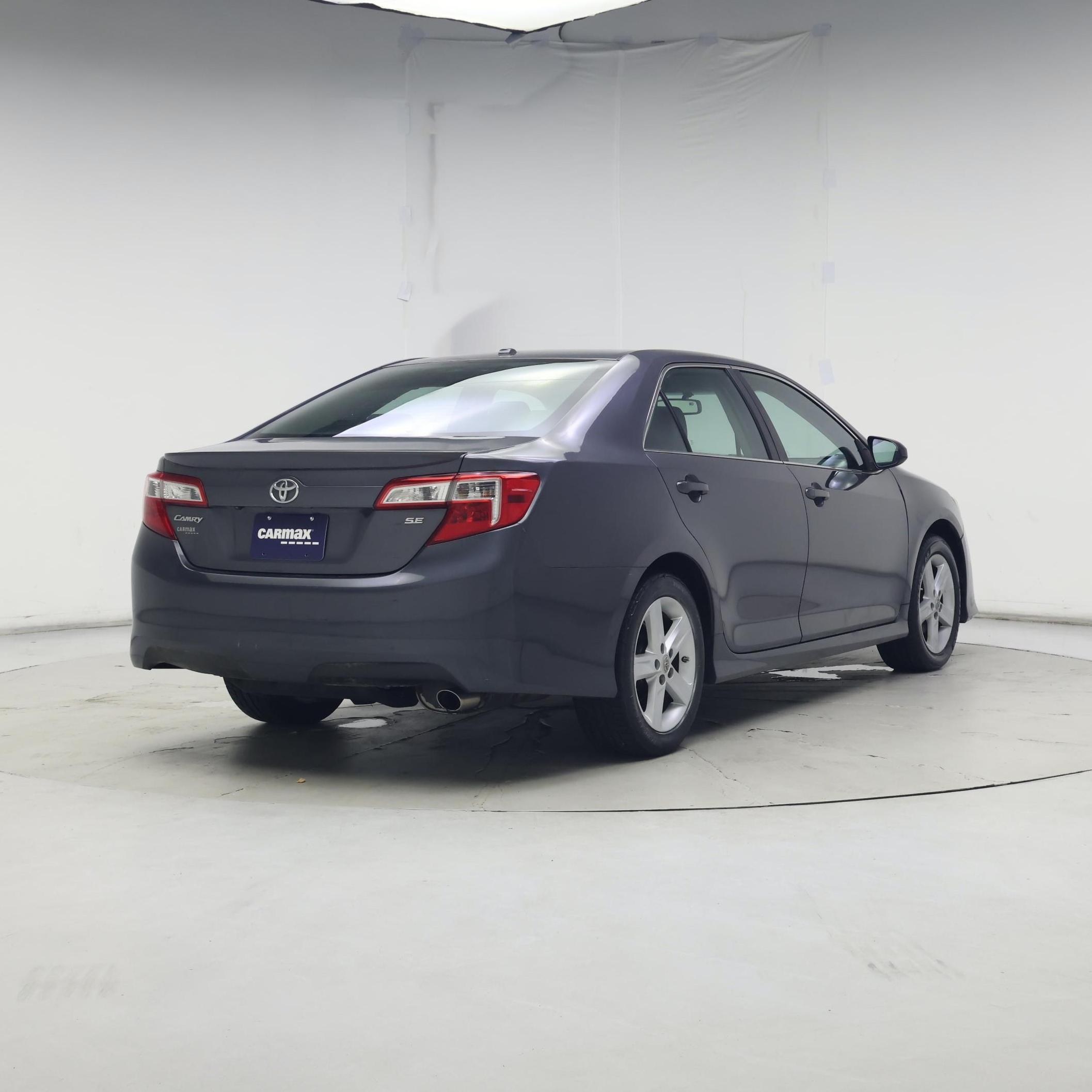 Thumbnail: 2013 Toyota Camry - 8