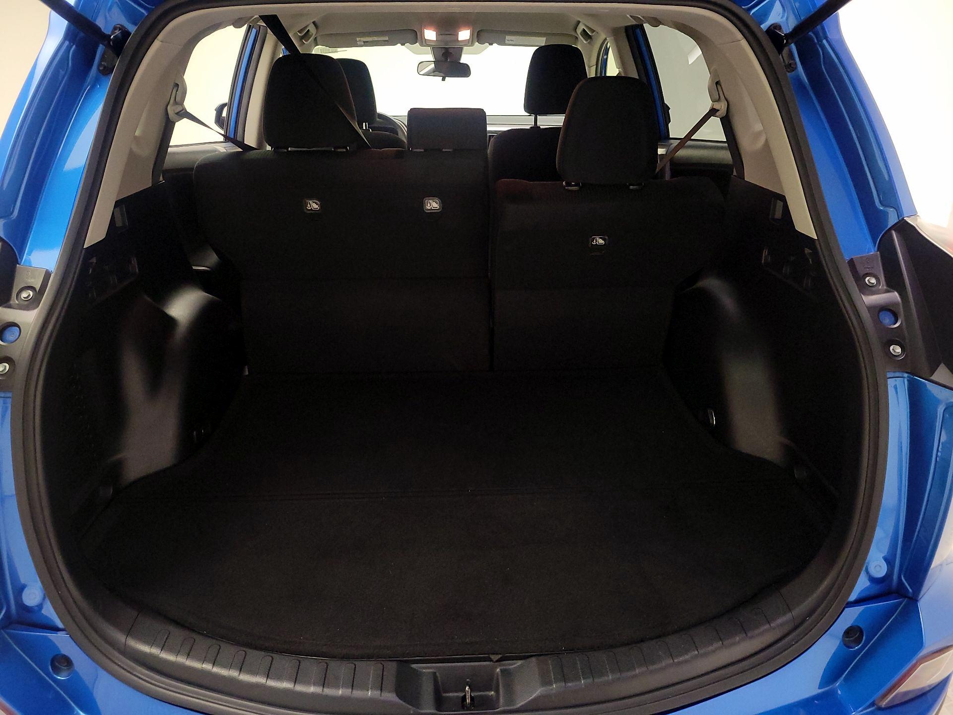 Thumbnail: 2018 Toyota RAV4 - 20
