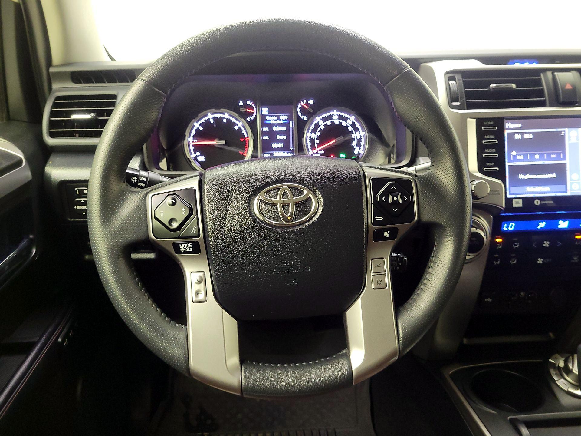 Thumbnail: 2022 Toyota 4Runner - 10