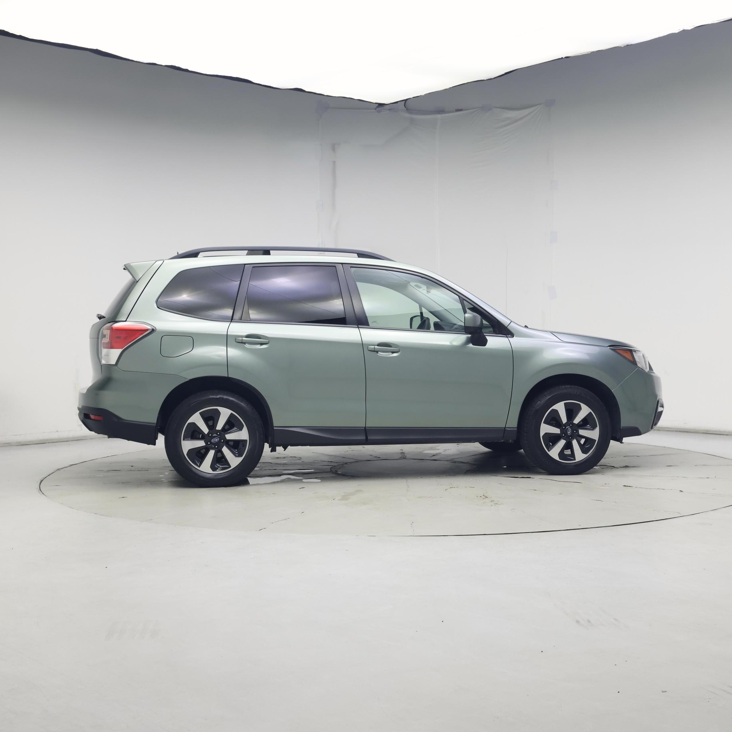 Thumbnail: 2018 Subaru Forester - 7